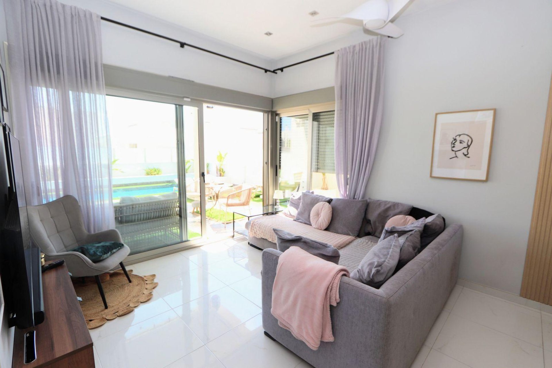 Resale - Villa - Orihuela Costa - Villamartín