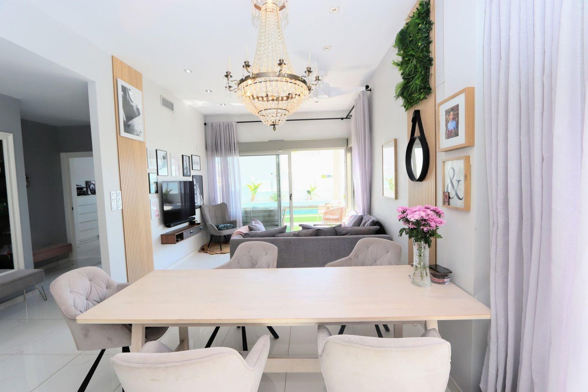 Resale - Villa - Orihuela Costa - Villamartín