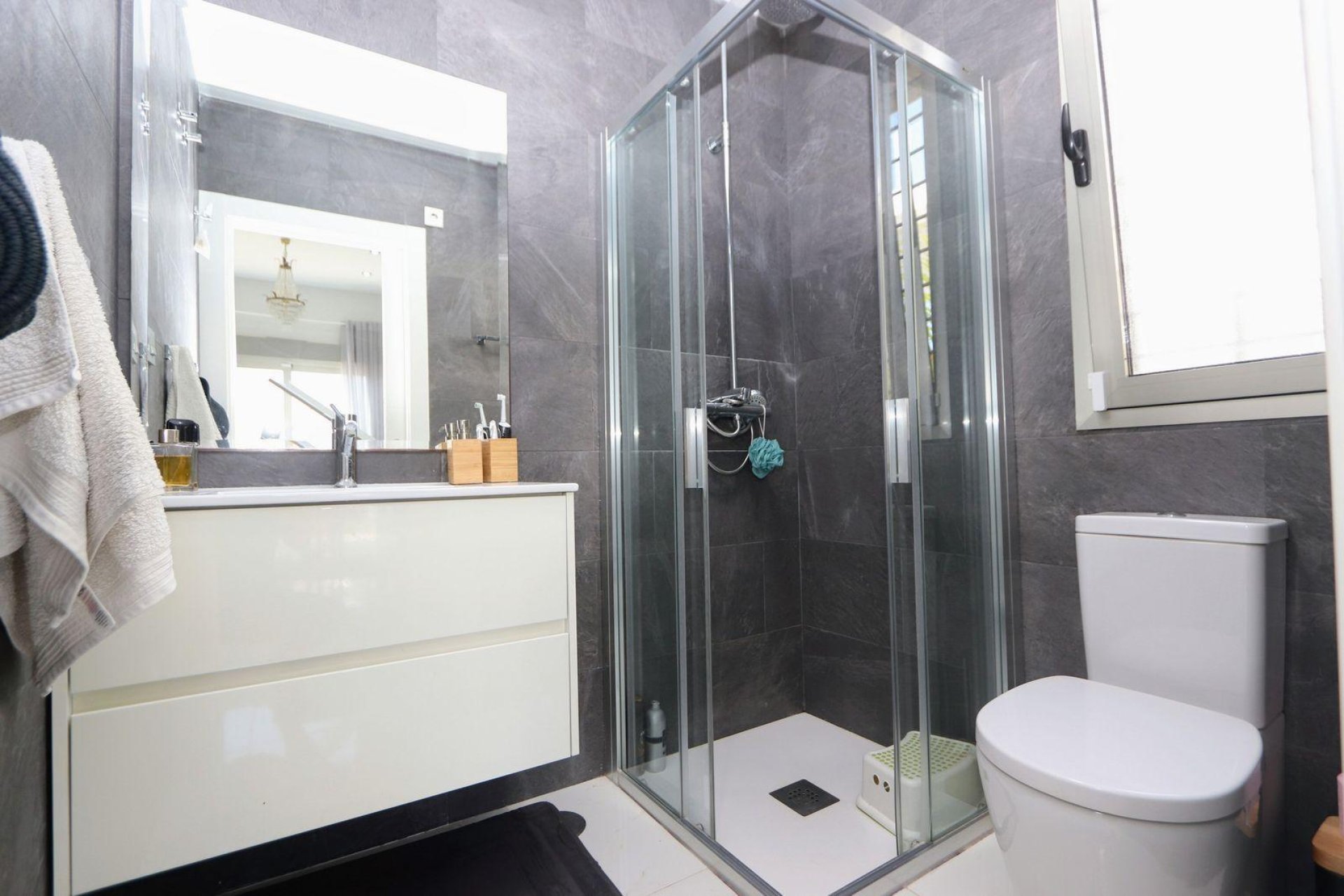 Resale - Villa - Orihuela Costa - Villamartín
