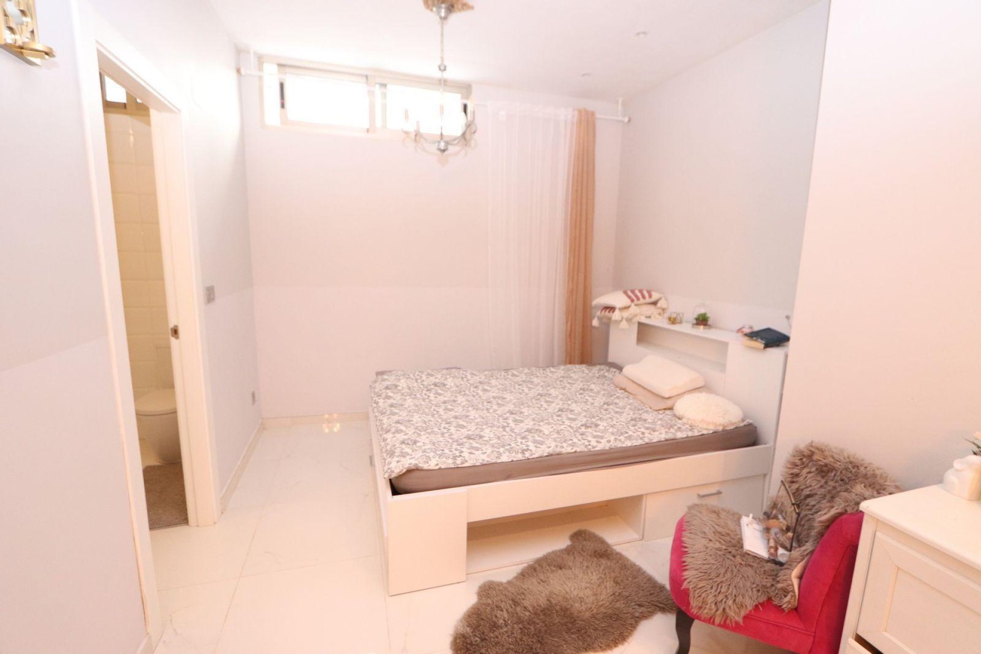 Resale - Villa - Orihuela Costa - Villamartín