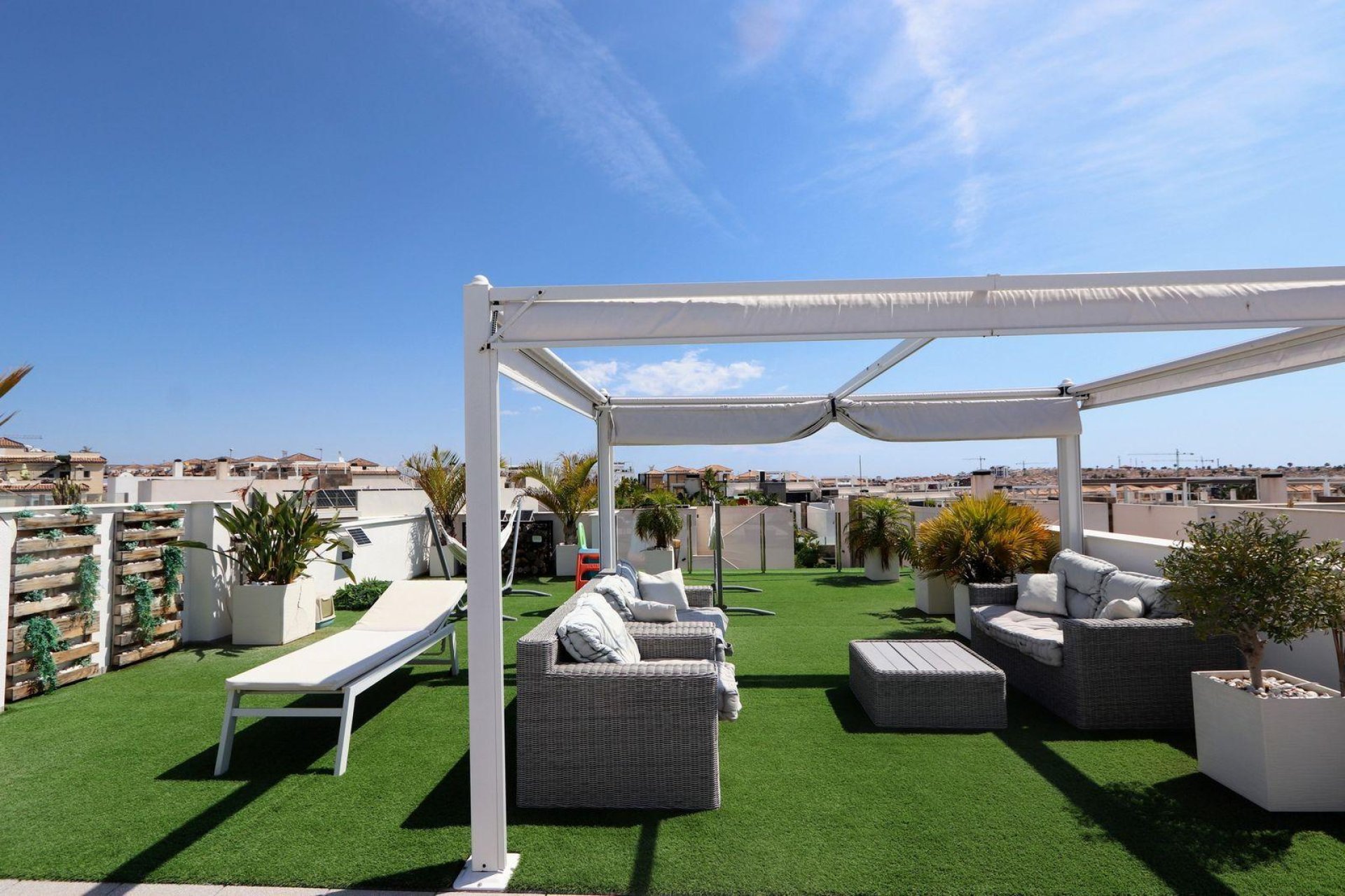 Resale - Villa - Orihuela Costa - Villamartín