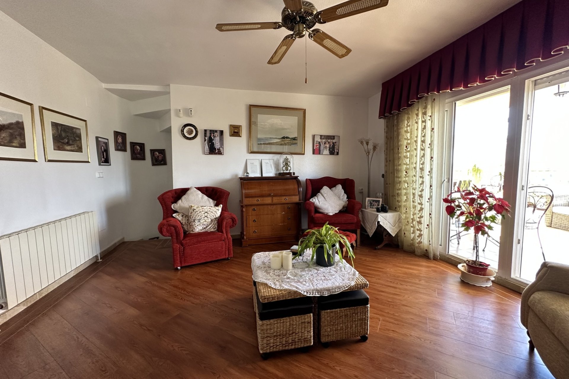 Resale - Villa - Orihuela Costa - Villamartin