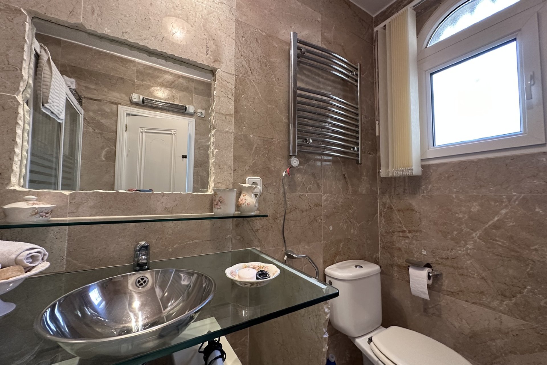 Resale - Villa - Orihuela Costa - Villamartin