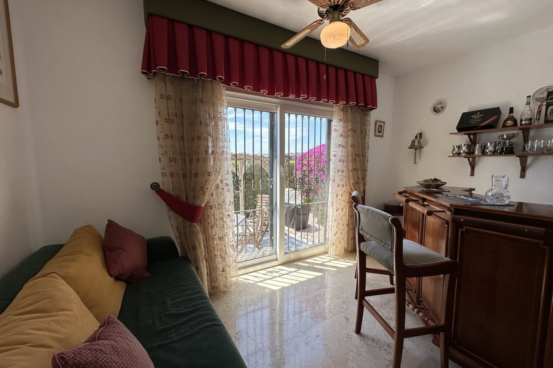 Resale - Villa - Orihuela Costa - Villamartin