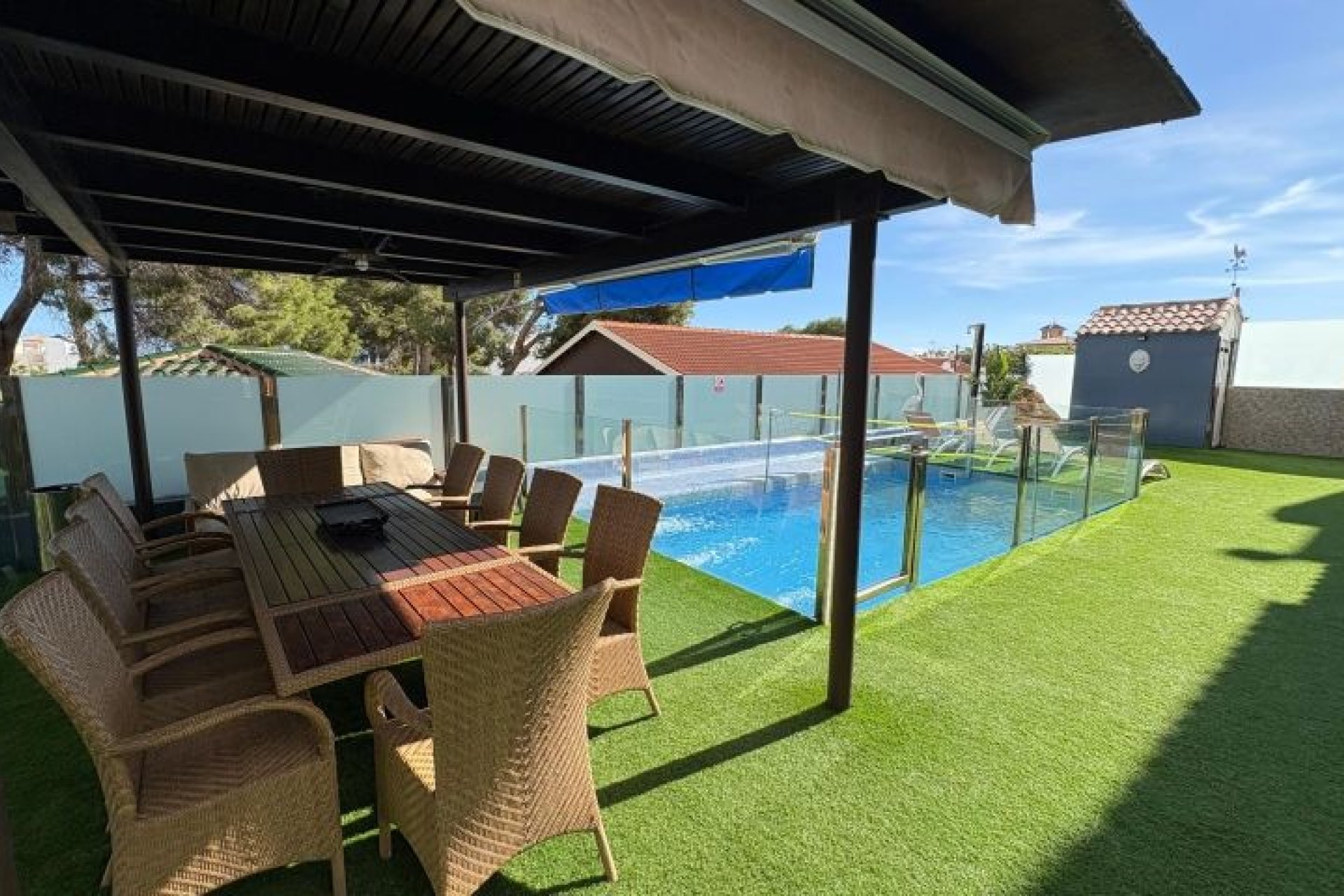 Resale - Villa - Orihuela Costa