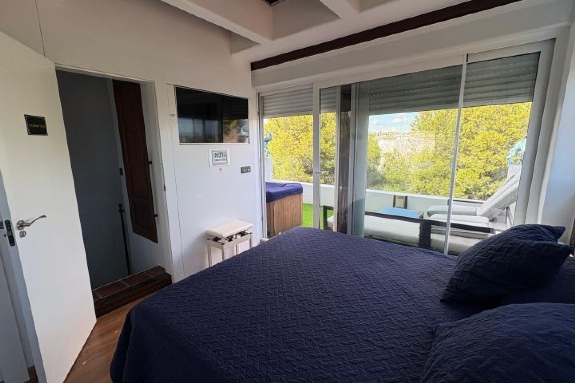 Resale - Villa - Orihuela Costa