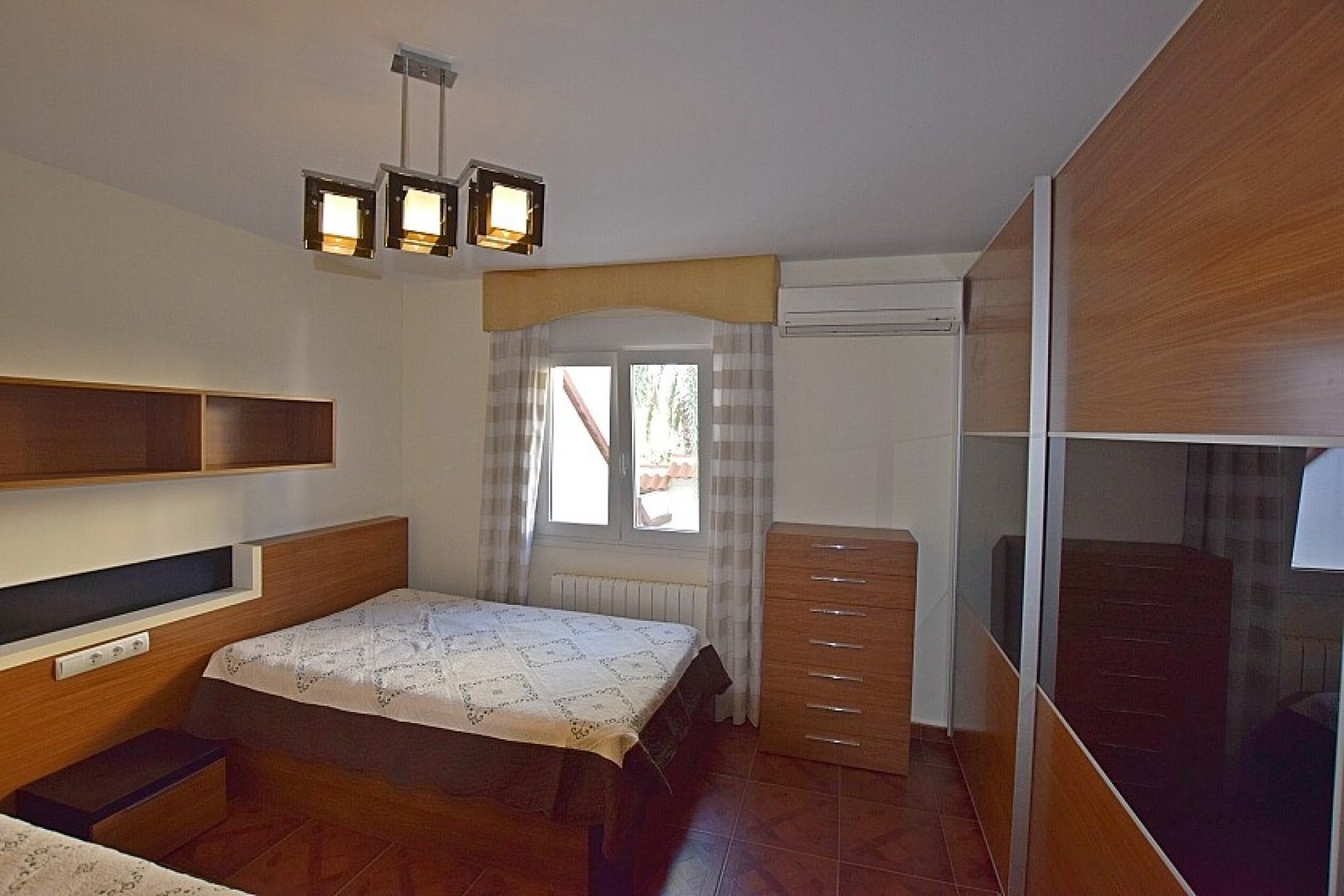 Resale - Villa - Orihuela Costa