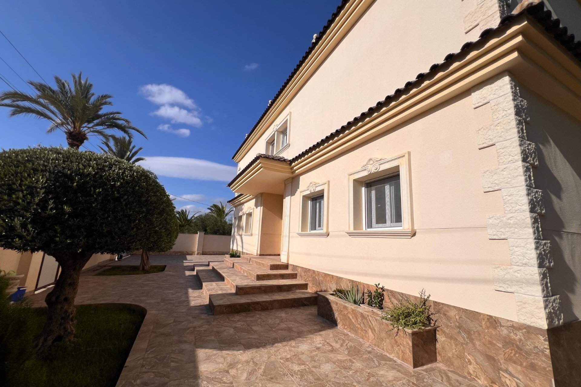 Resale - Villa - Orihuela Costa