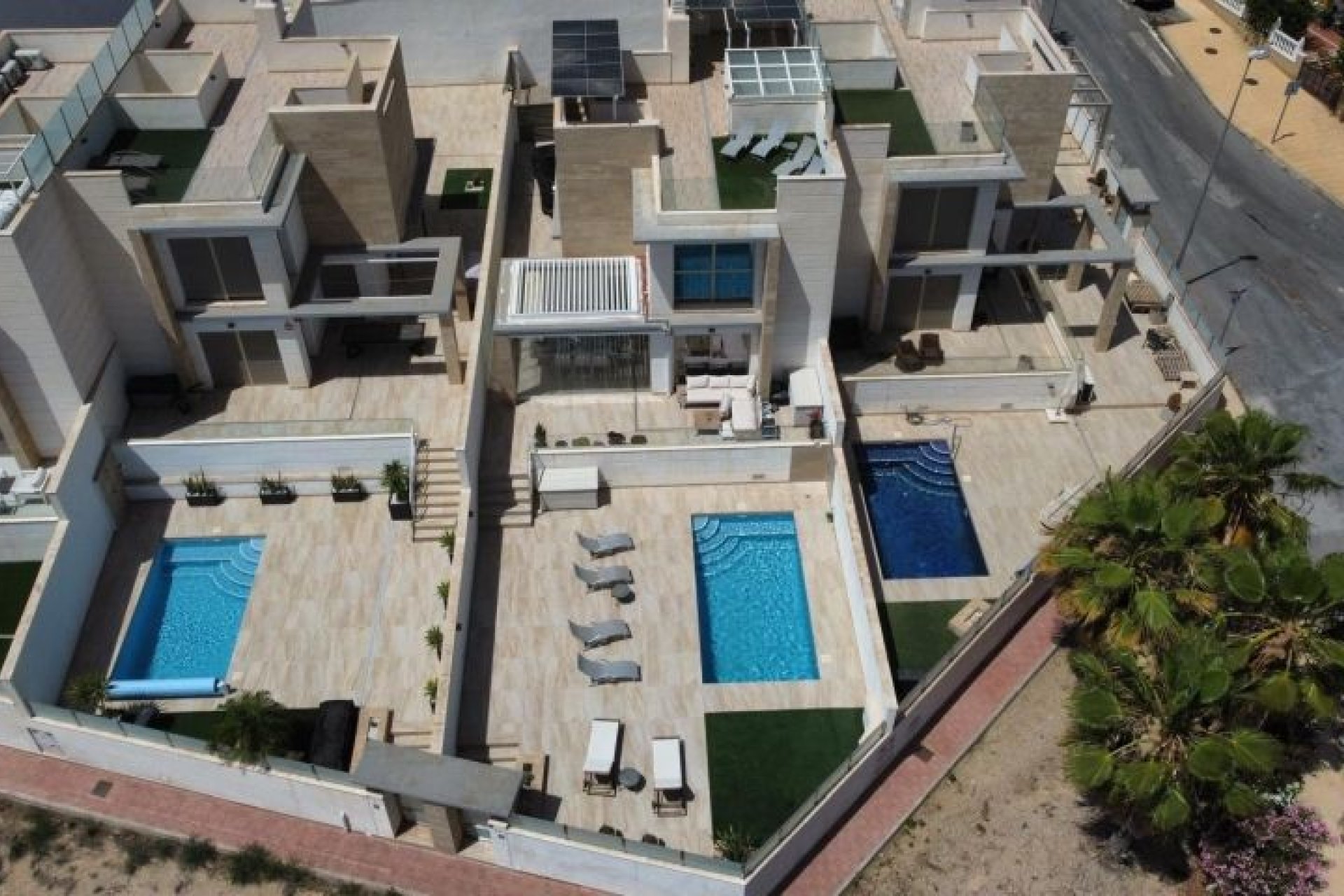 Resale - Villa - Orihuela Costa