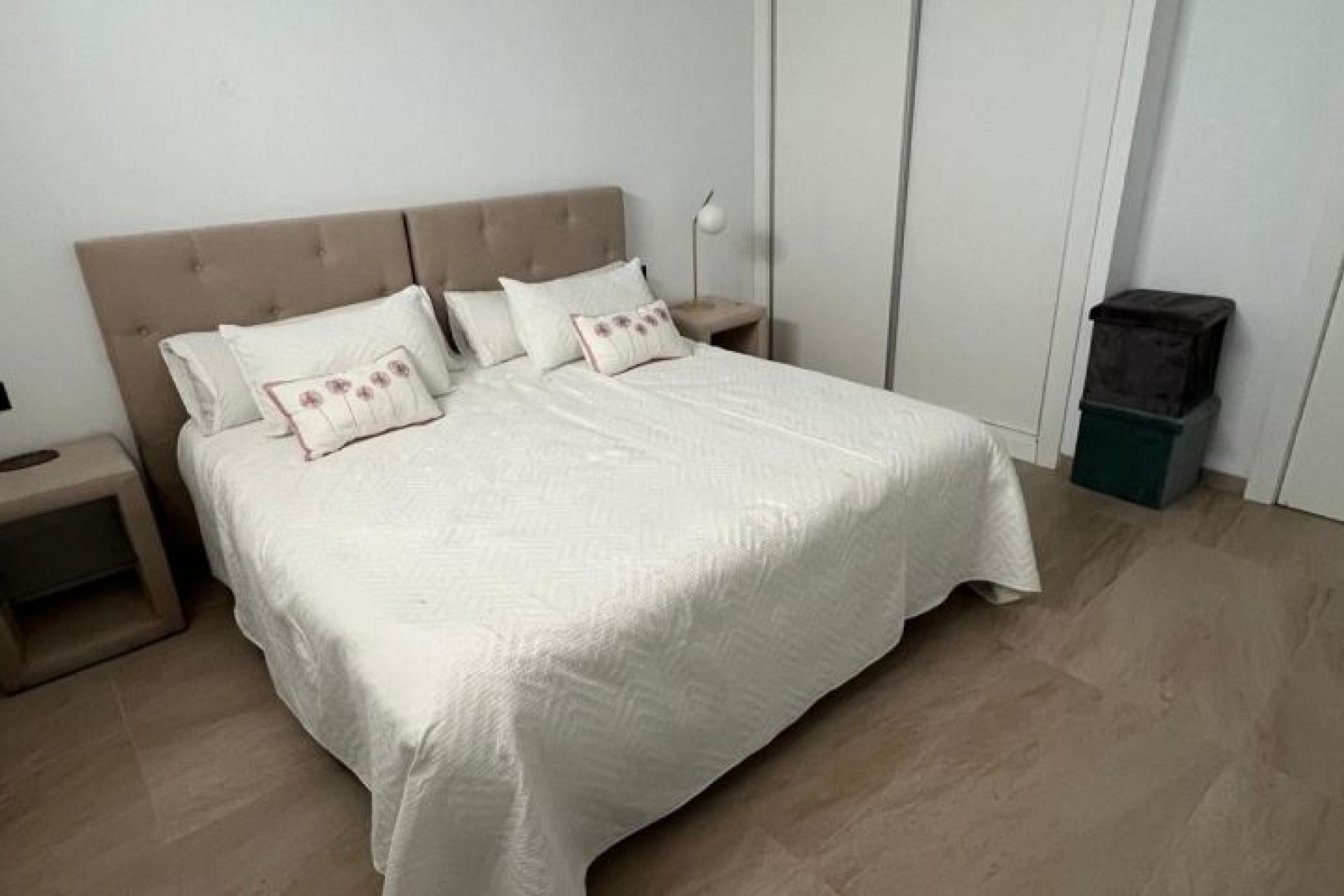 Resale - Villa - Orihuela Costa