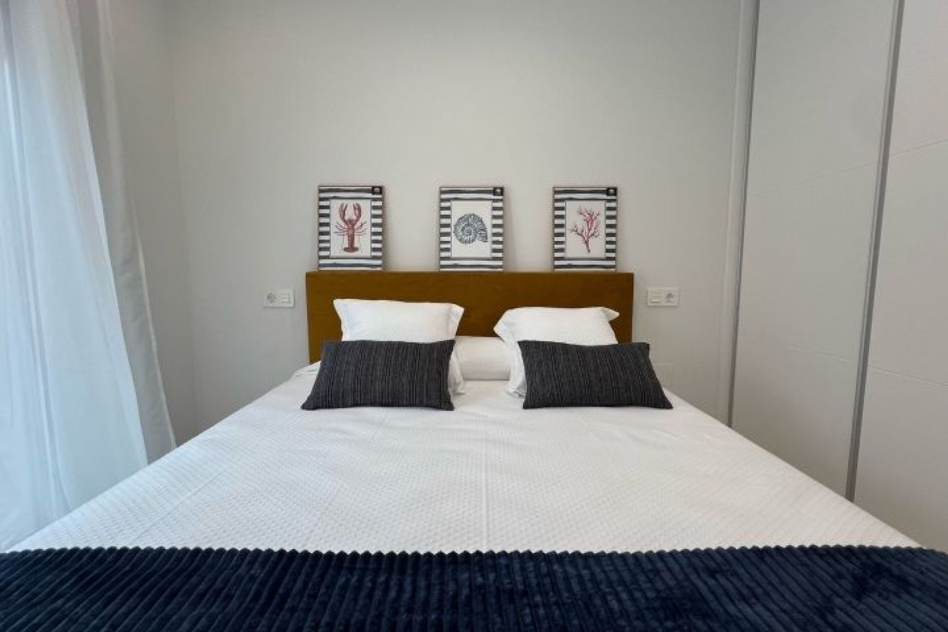 Resale - Villa - Orihuela Costa