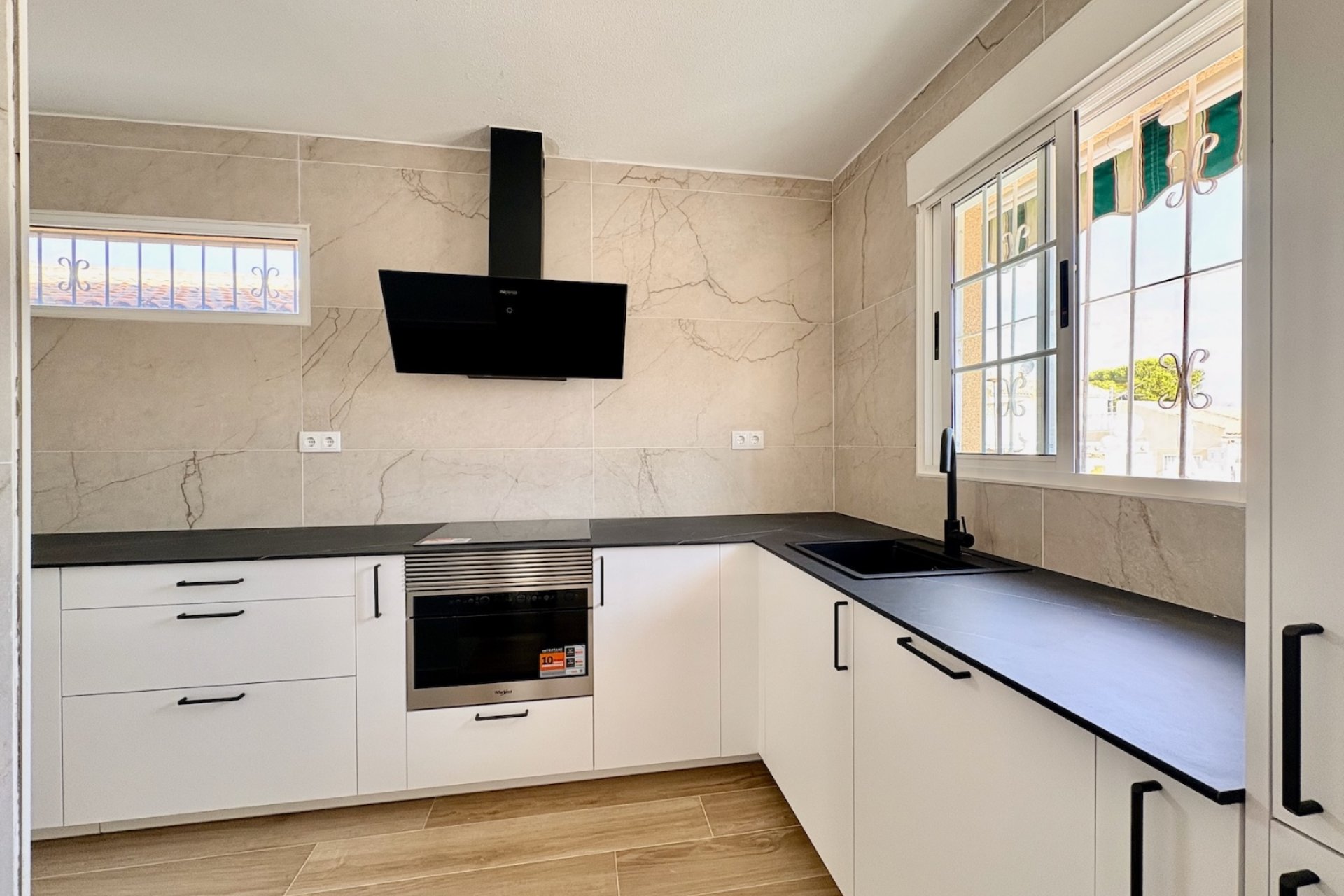 Resale - Villa - Orihuela - Los Balcones