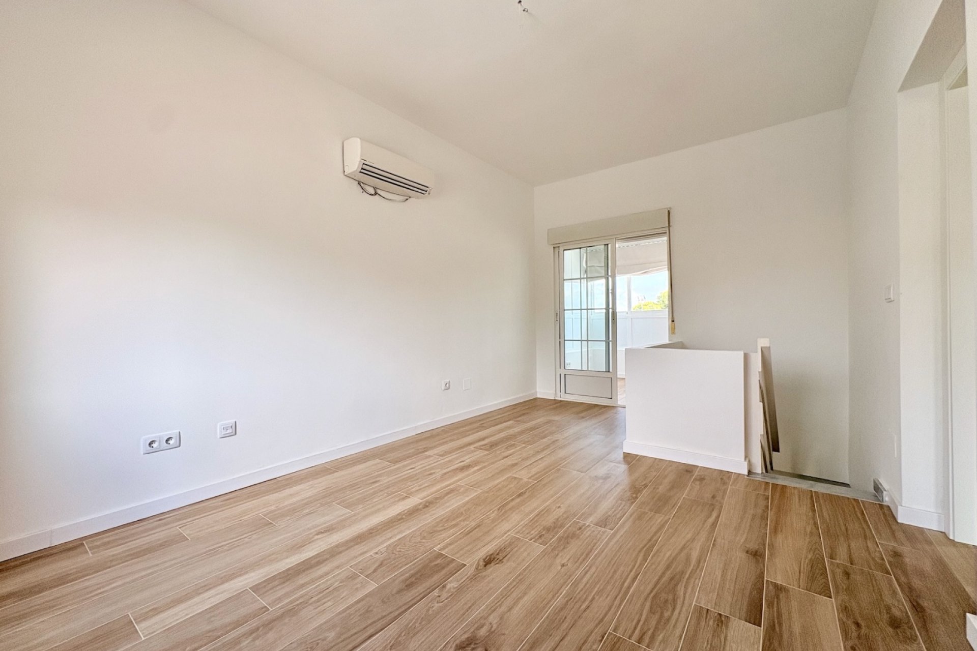 Resale - Villa - Orihuela - Los Balcones