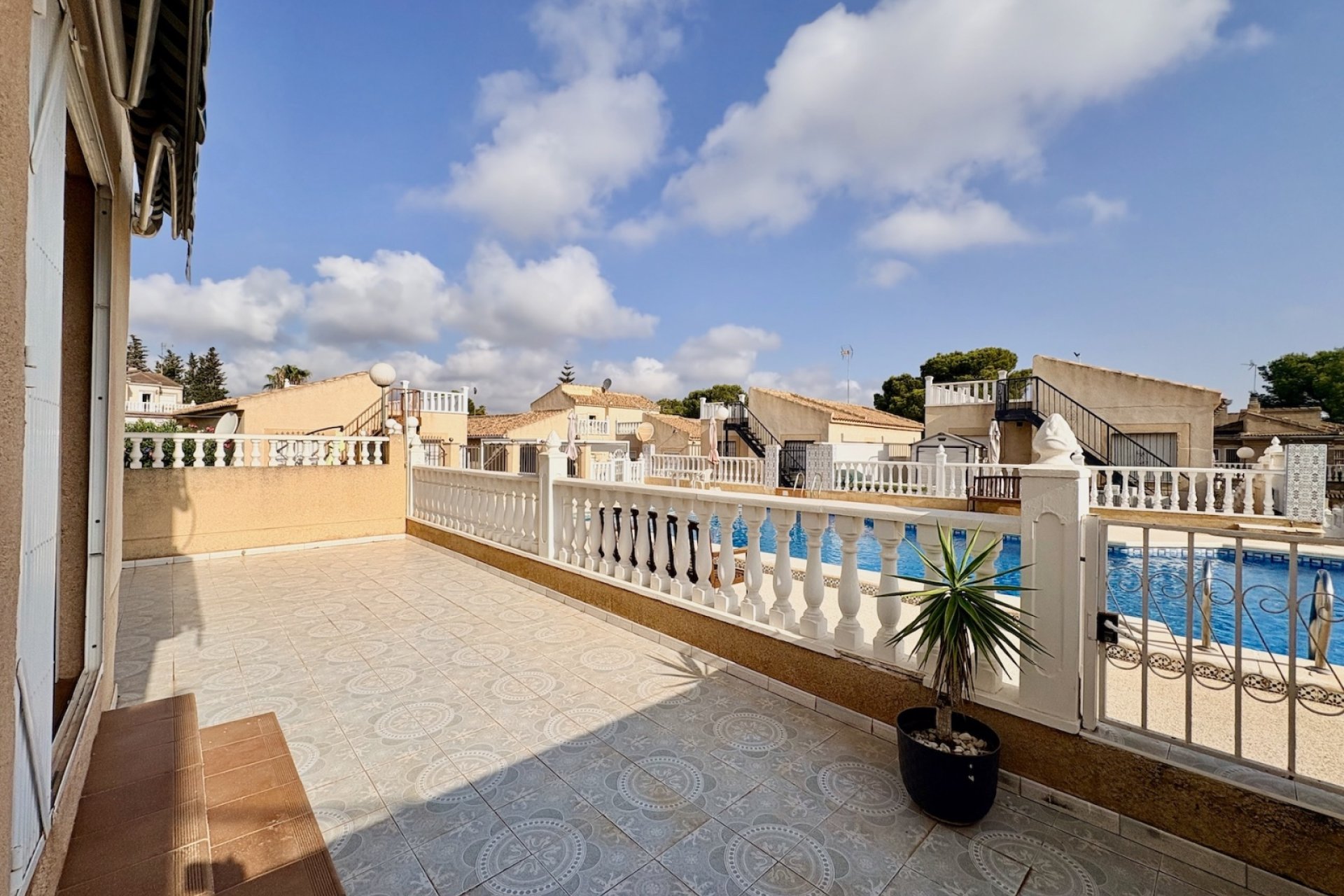 Resale - Villa - Orihuela - Los Balcones