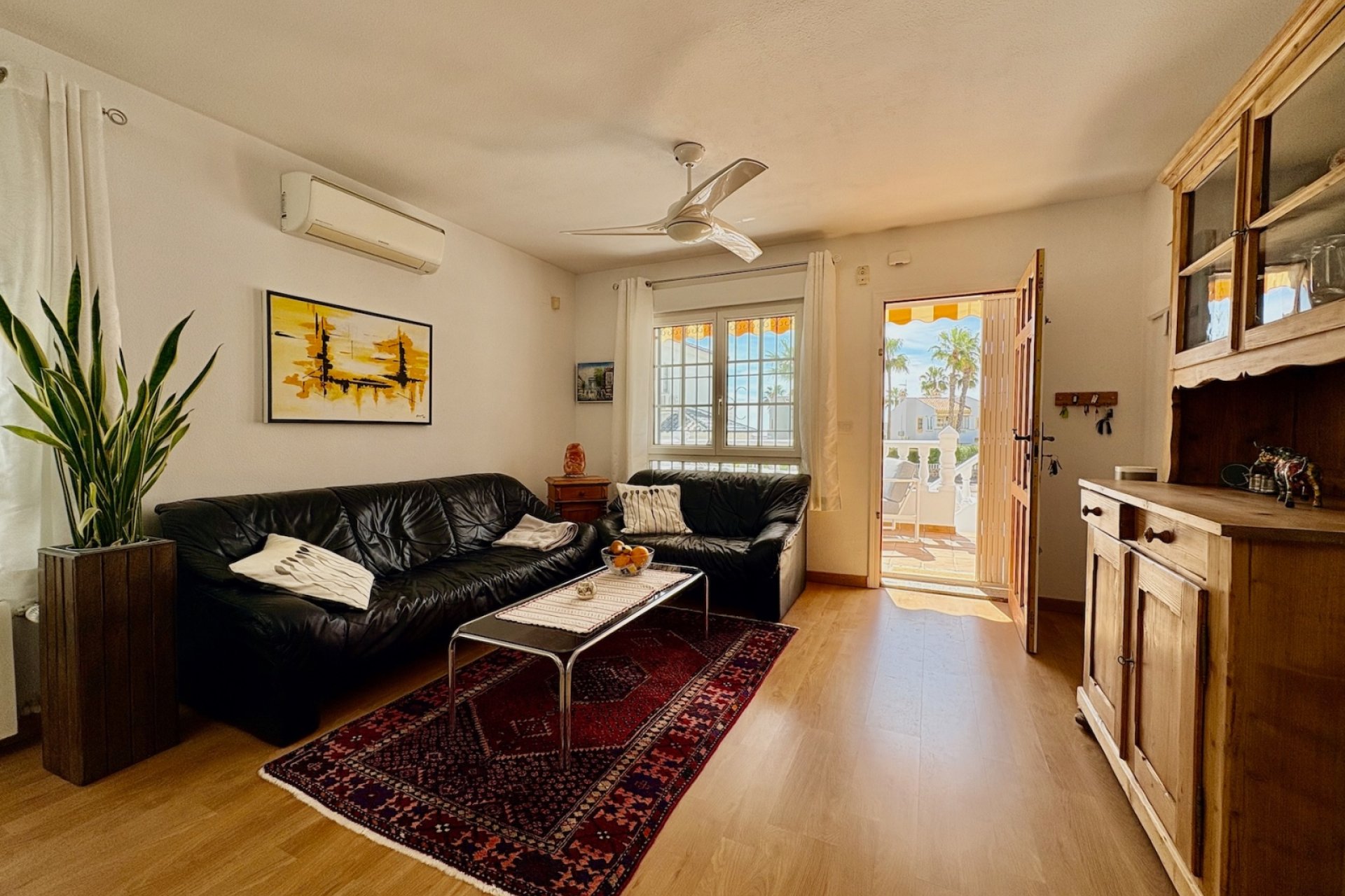 Resale - Villa - Orihuela - Villamartin