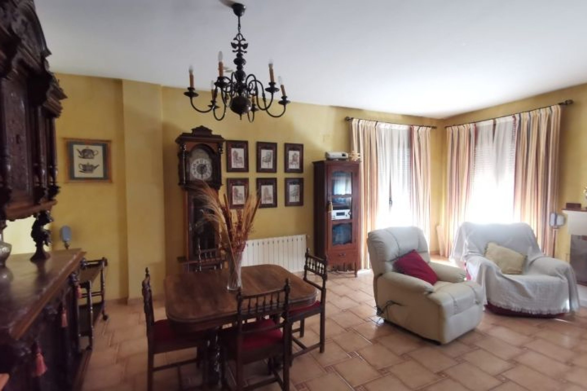 Resale - Villa - Orihuela