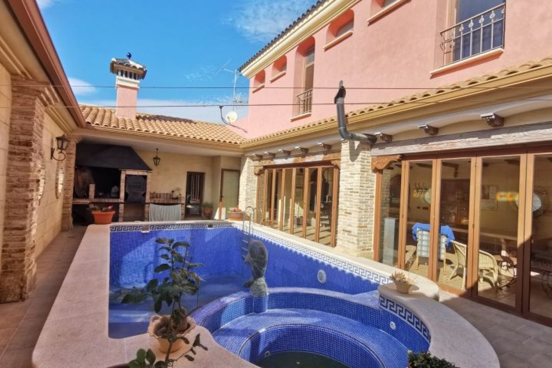 Resale - Villa - Orihuela