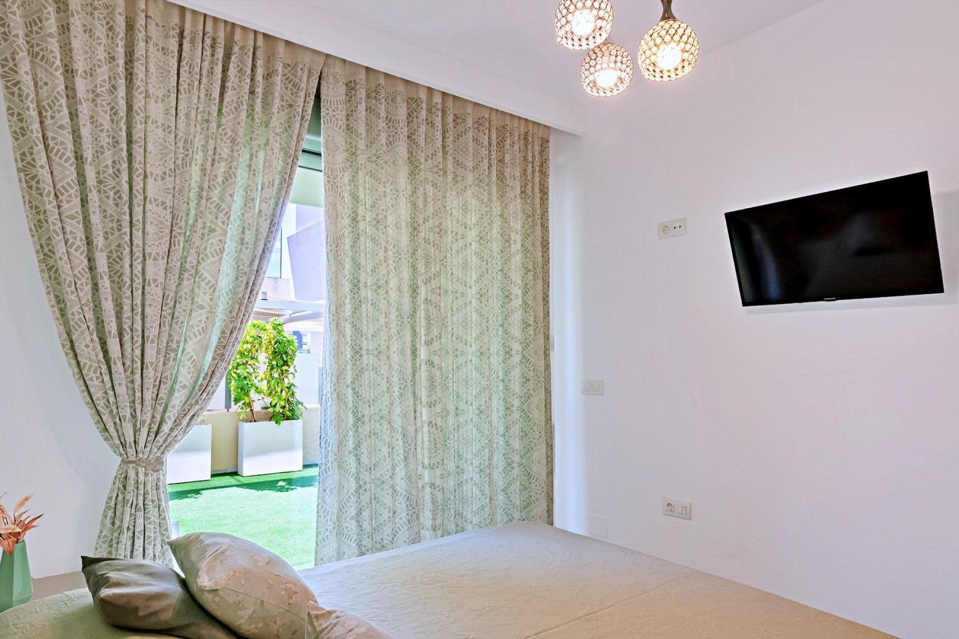 Resale - Villa - Pilar de la Horadada - Pueblo Latino