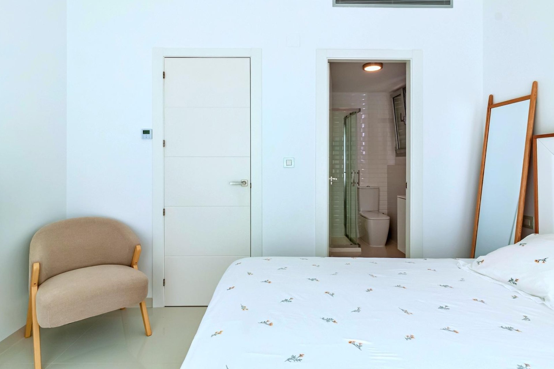 Resale - Villa - Pilar de la Horadada - Pueblo Latino