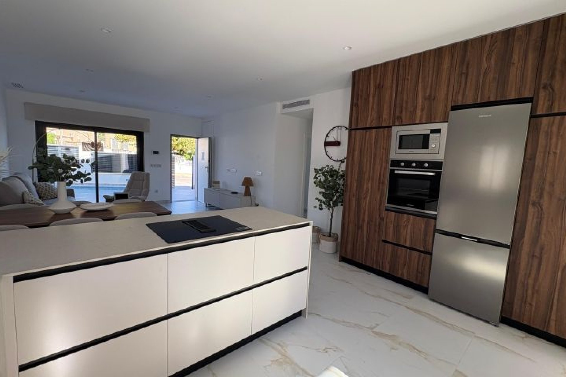 Resale - Villa - Pinar de Campoverde