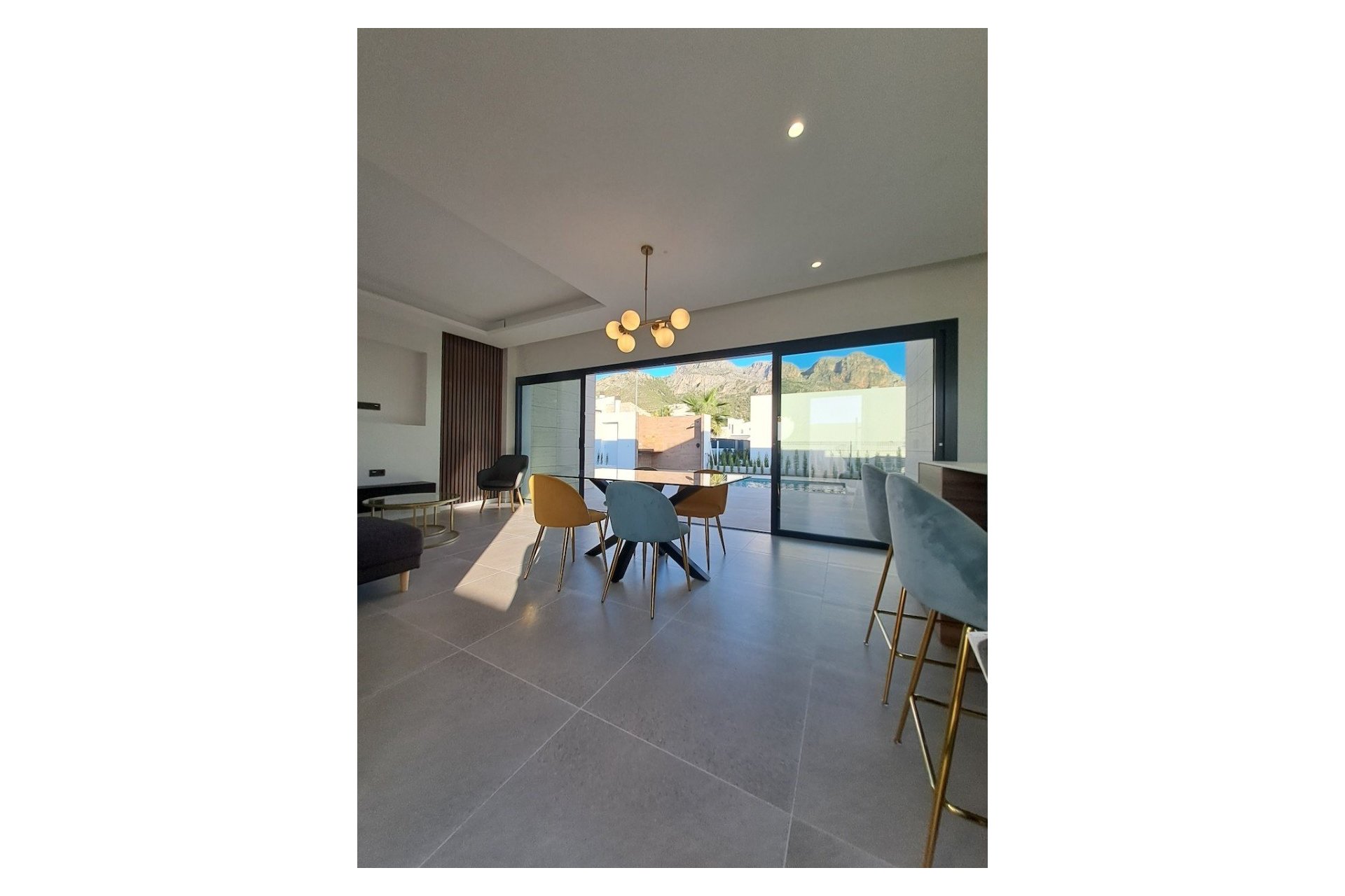 Resale - Villa - Polop - Urbanizaciones