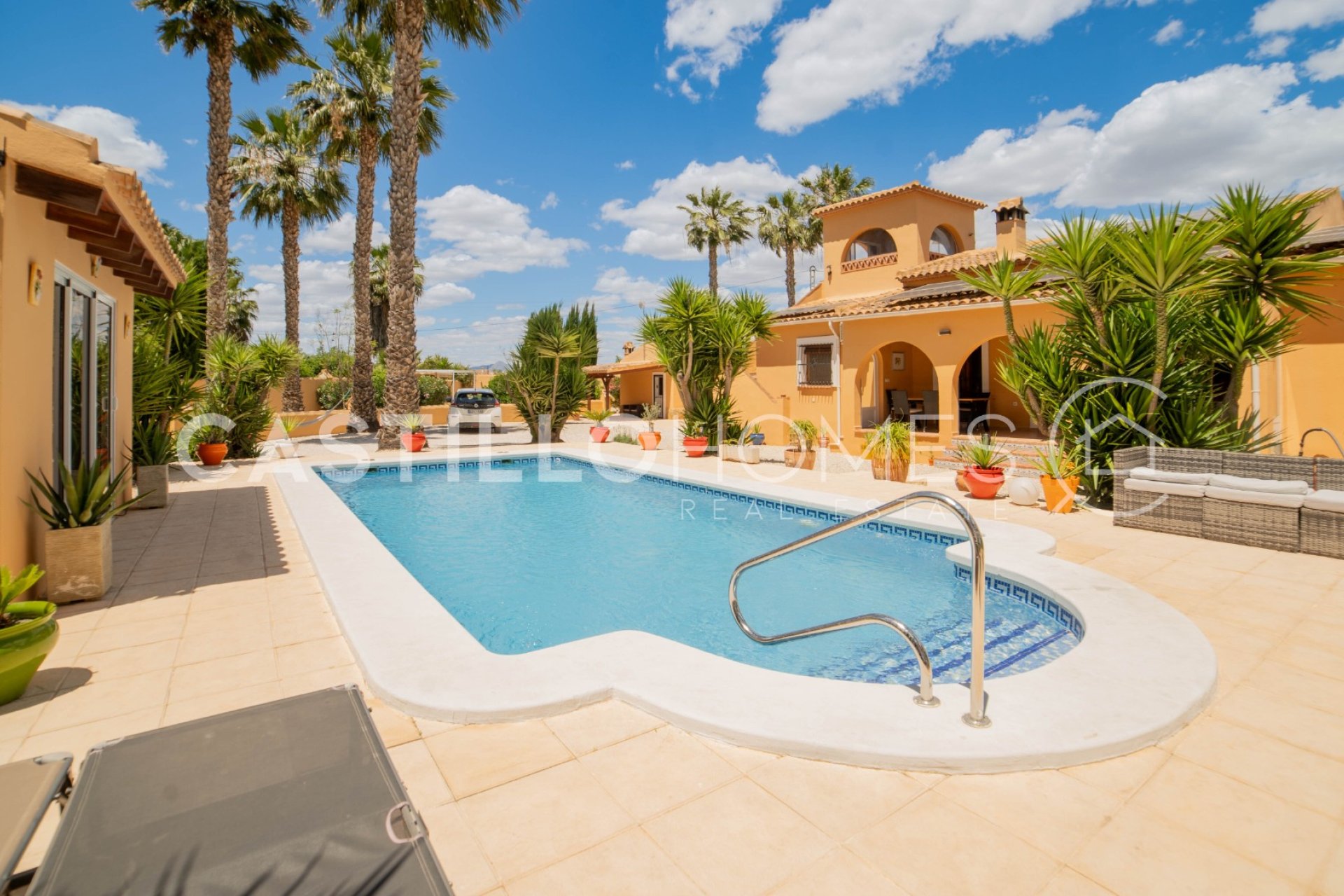 Resale - Villa - Rafal