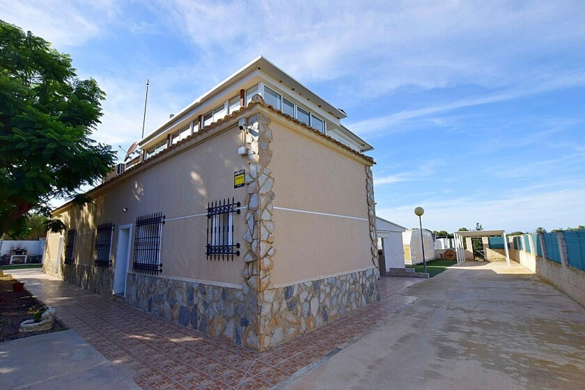 Resale - Villa - Rojales