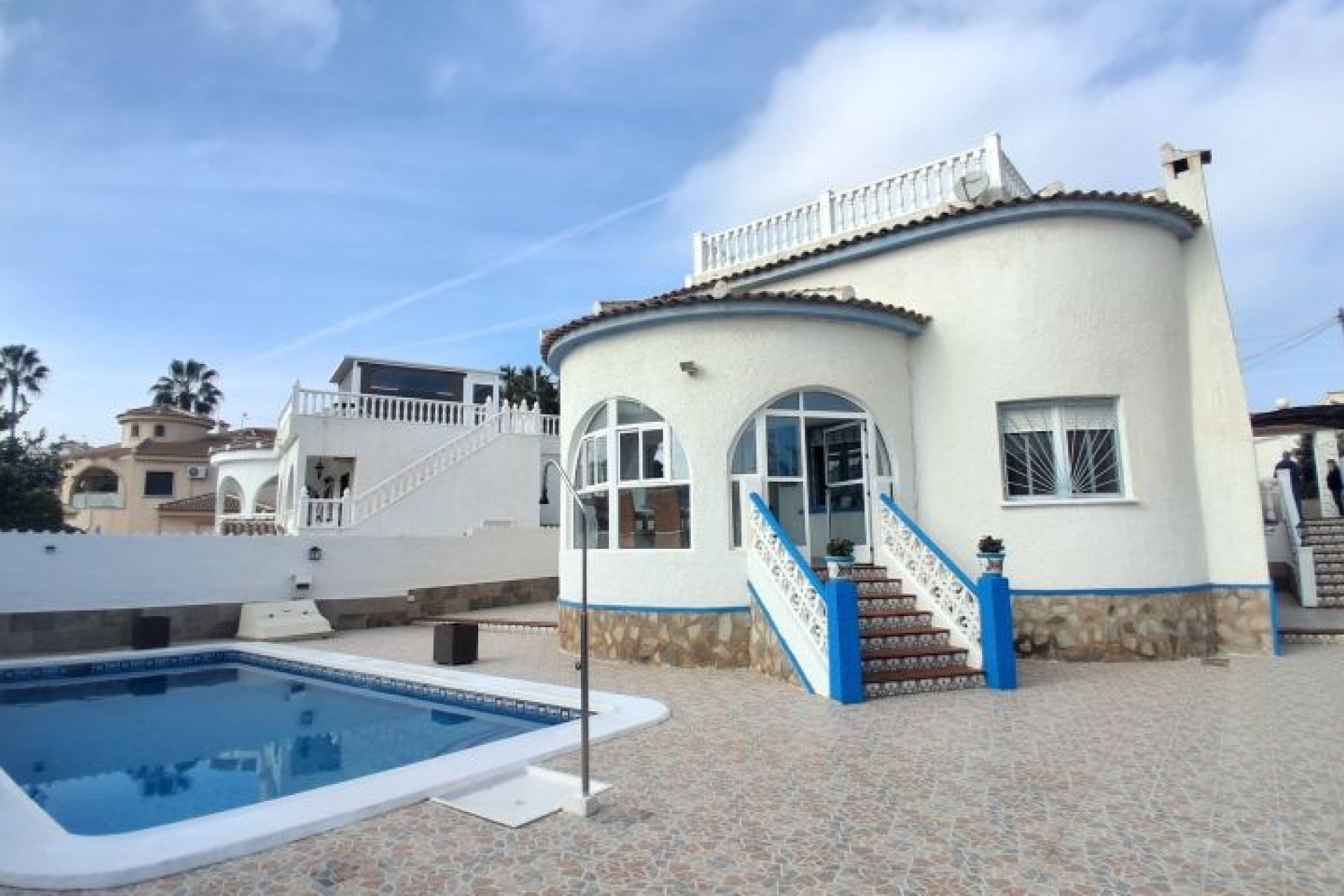 Resale - Villa - Rojales