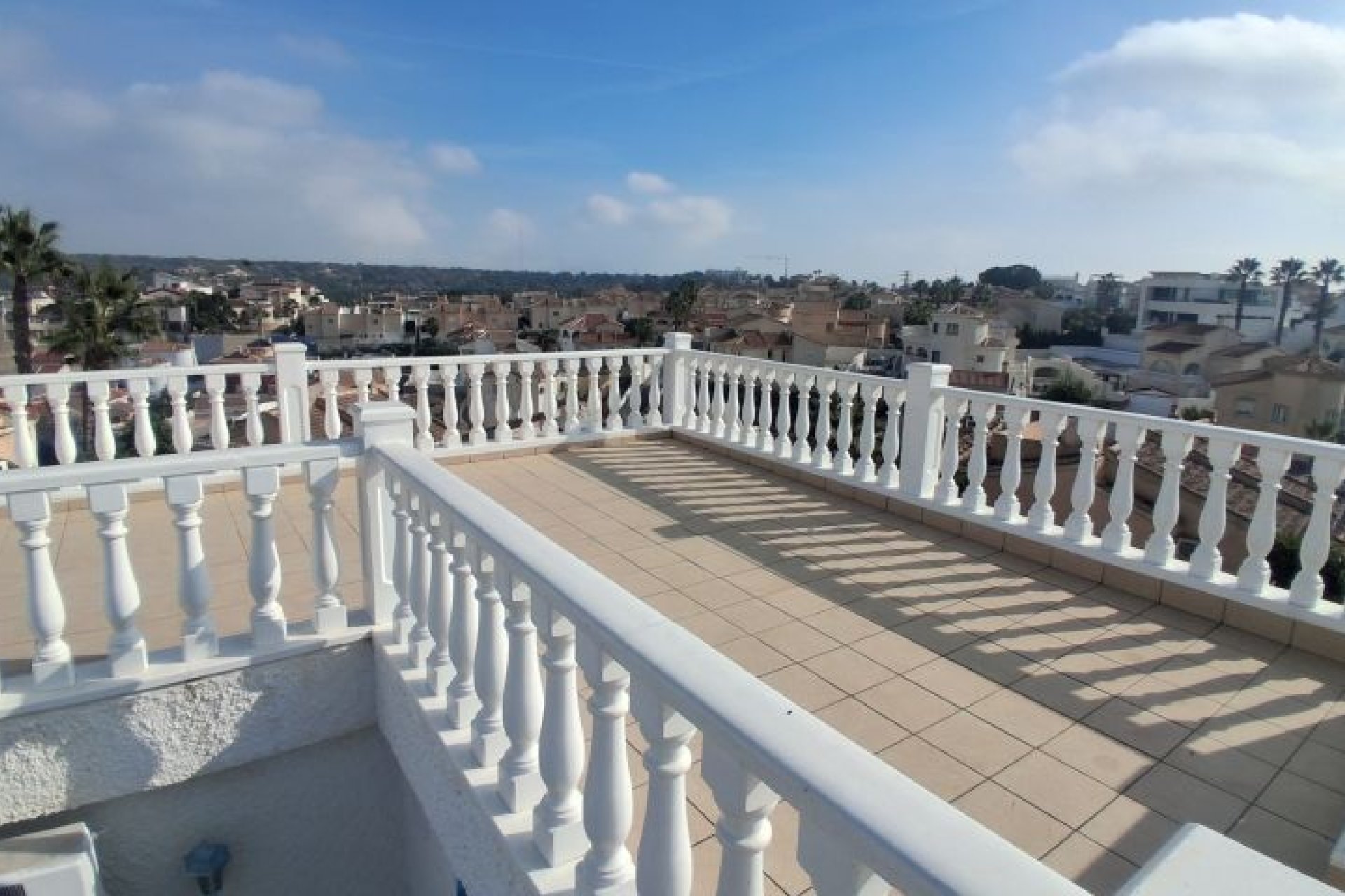 Resale - Villa - Rojales