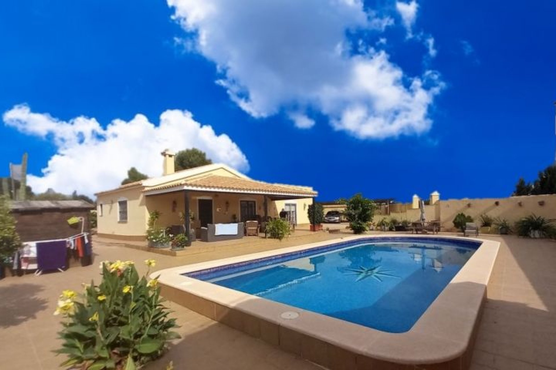 Resale - Villa - San Javier