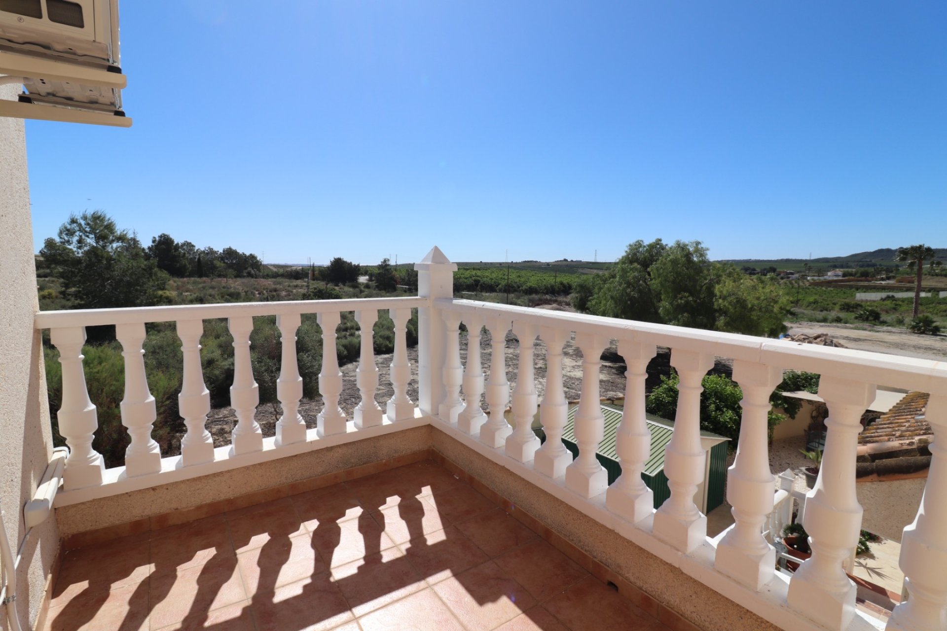 Resale - Villa - San Miguel de Salinas - Lake View Mansions