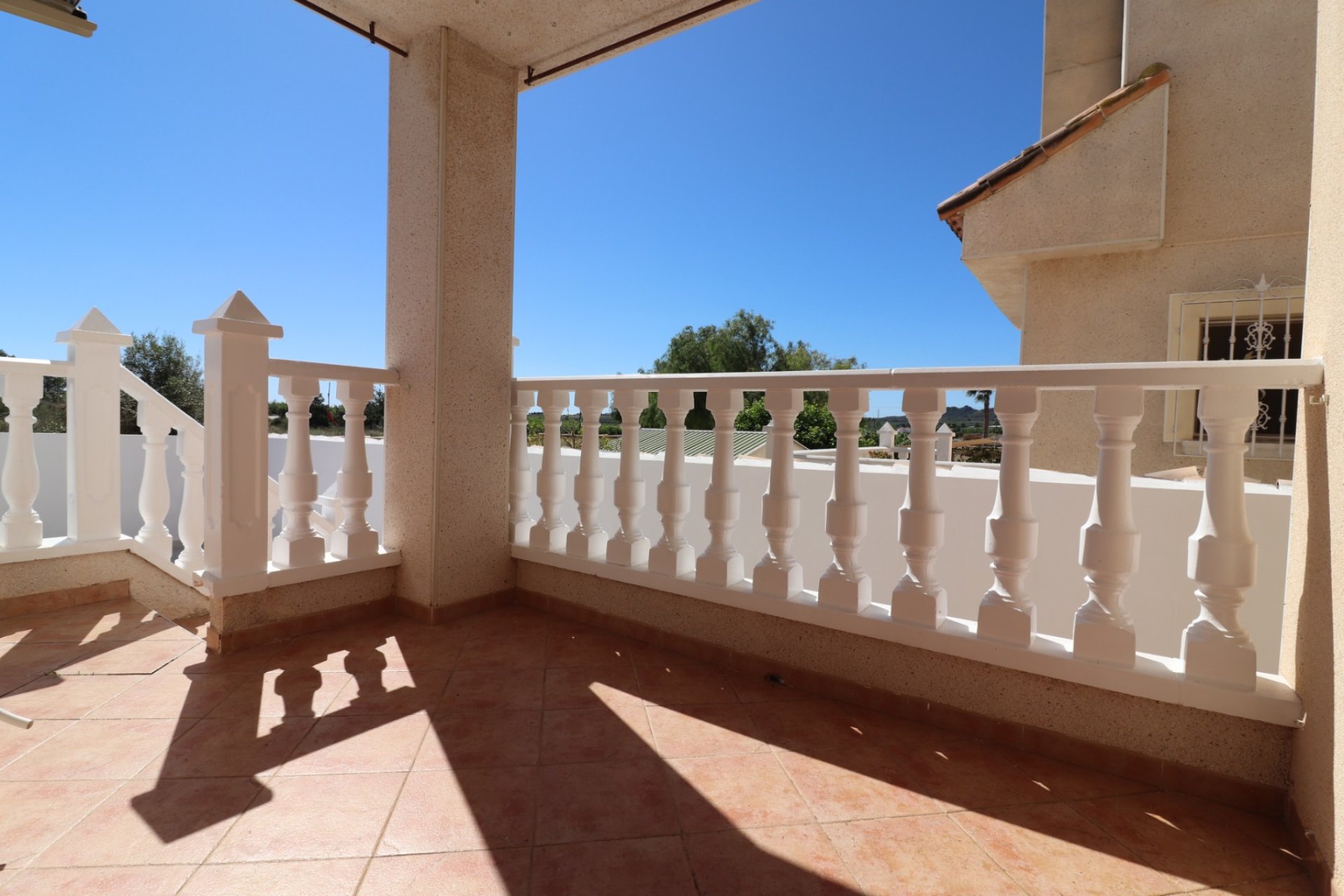 Resale - Villa - San Miguel de Salinas - Lake View Mansions