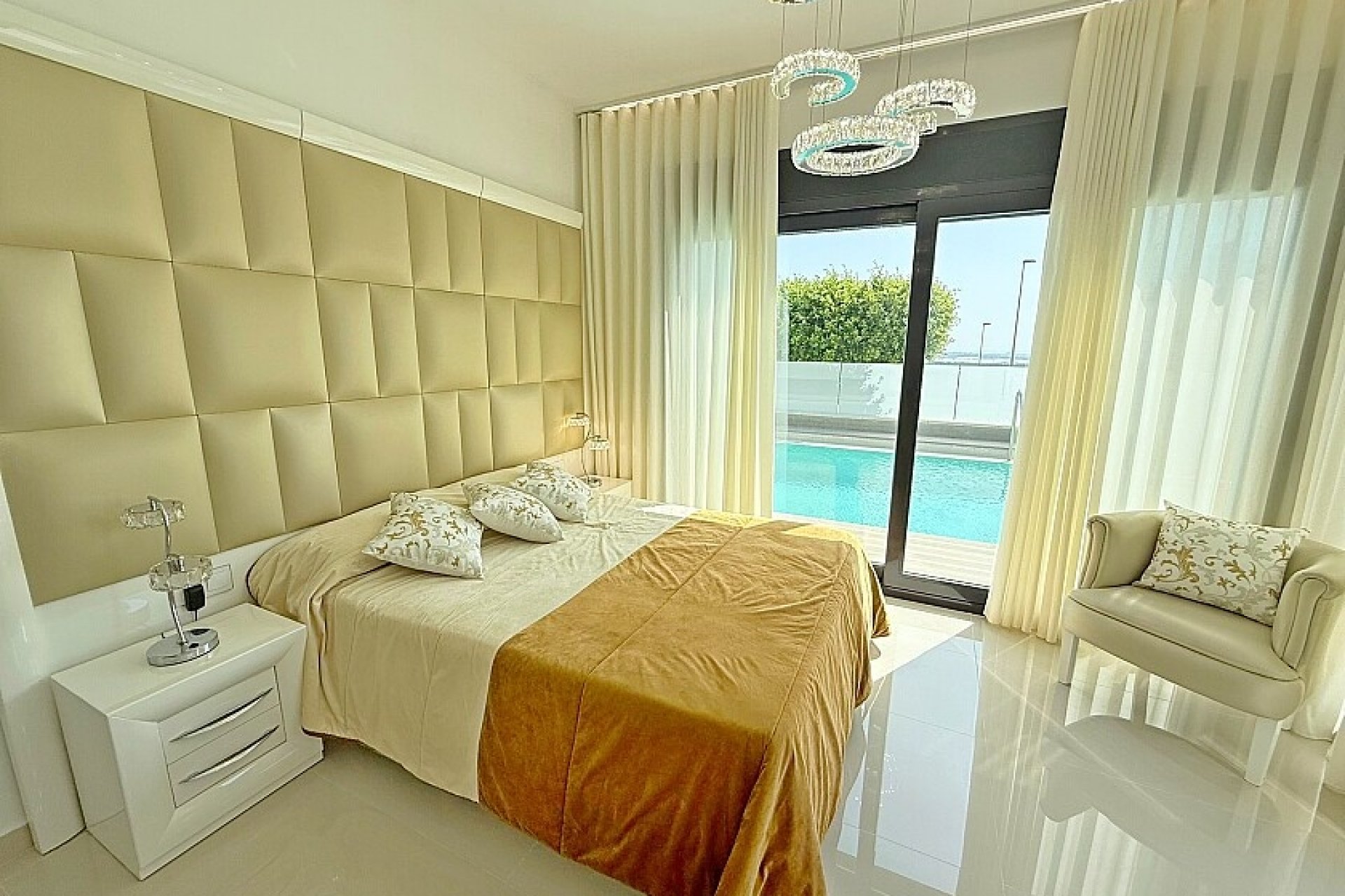 Resale - Villa - San Miguel de Salinas - Mirador de San Miguel