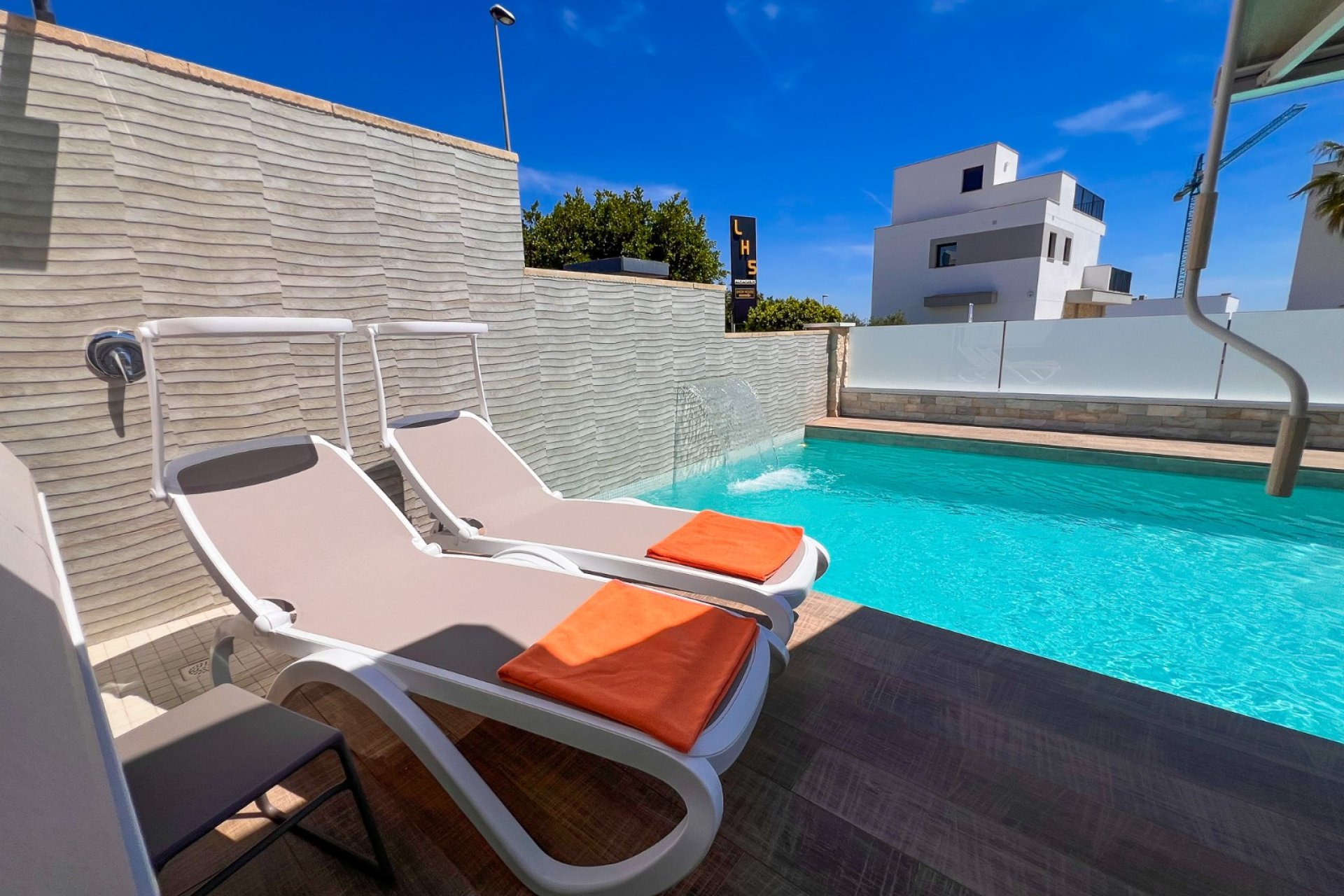 Resale - Villa - San Miguel de Salinas - San Miguel Salinas