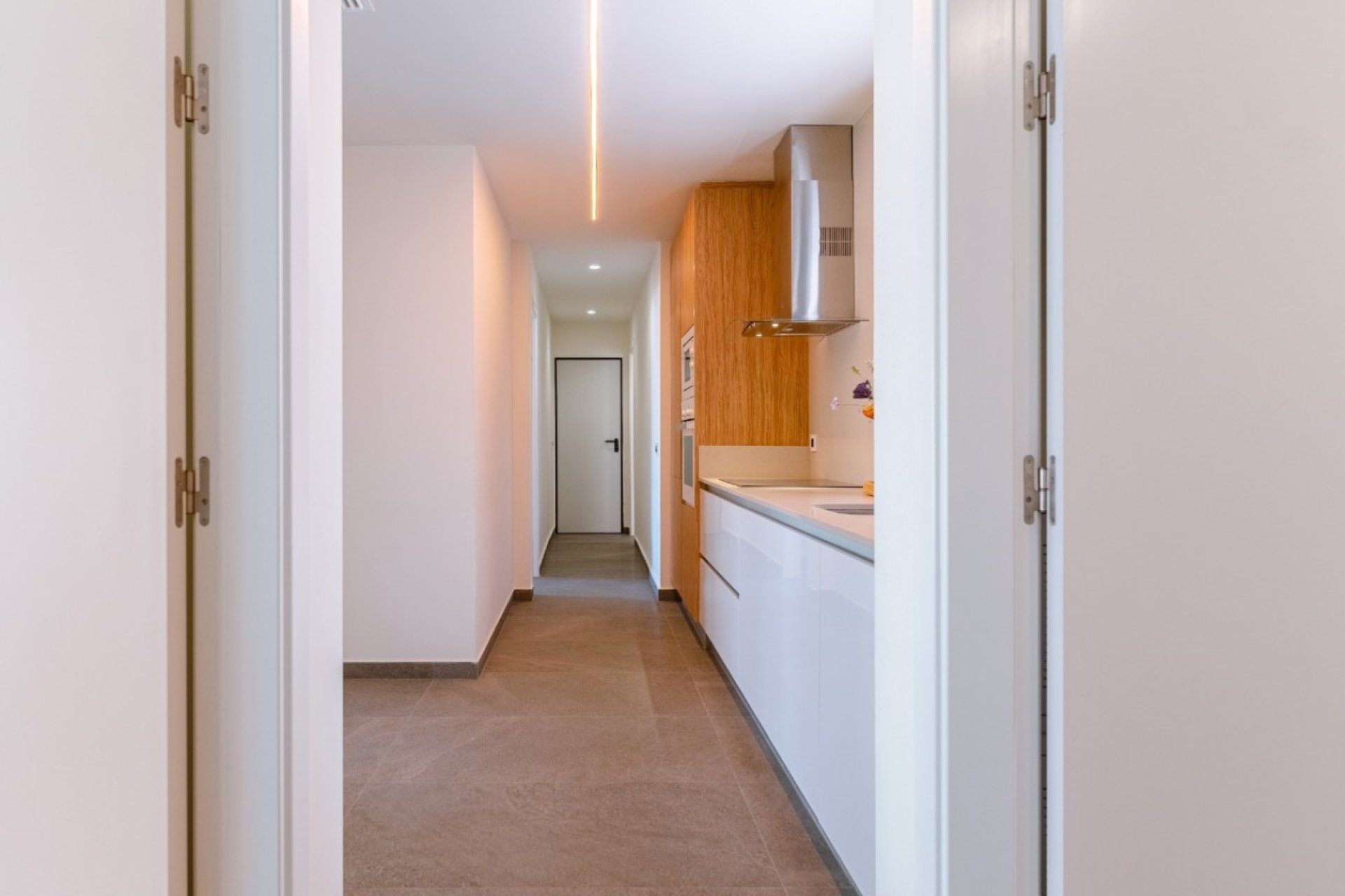 Resale - Villa - San Miguel de Salinas