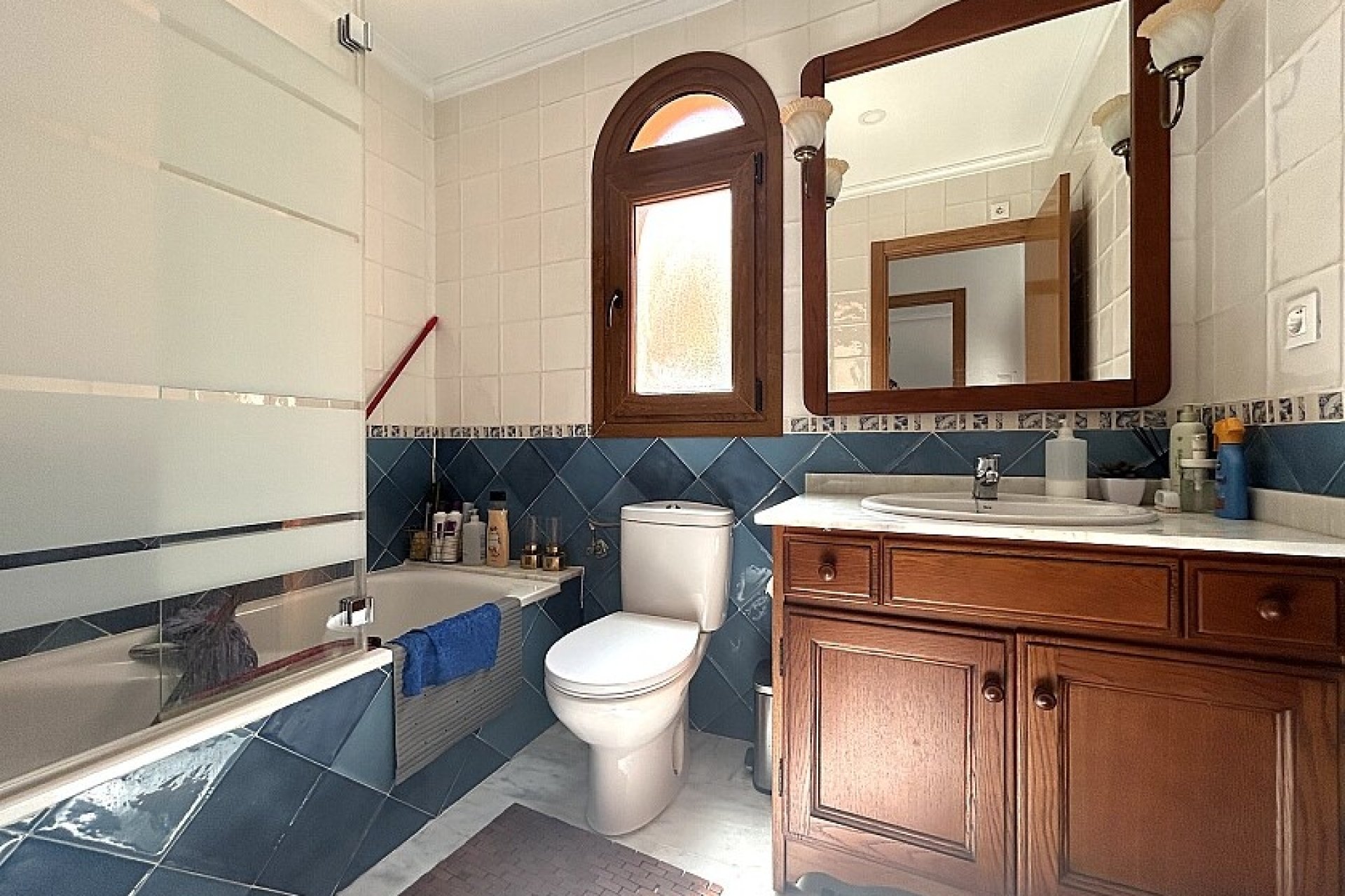 Resale - Villa - San Miguel de Salinas