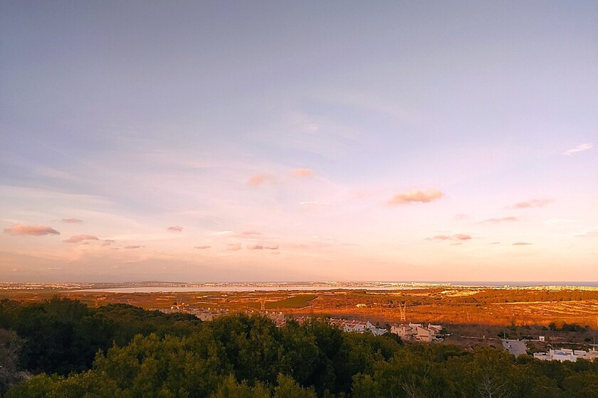 Resale - Villa - San Miguel de Salinas