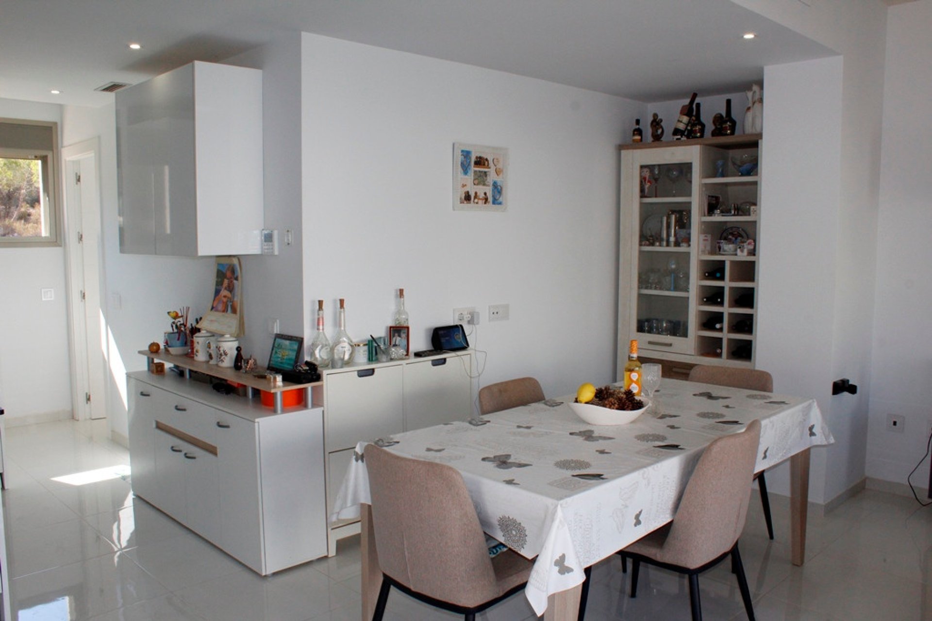 Resale - Villa - San Miguel de Salinas