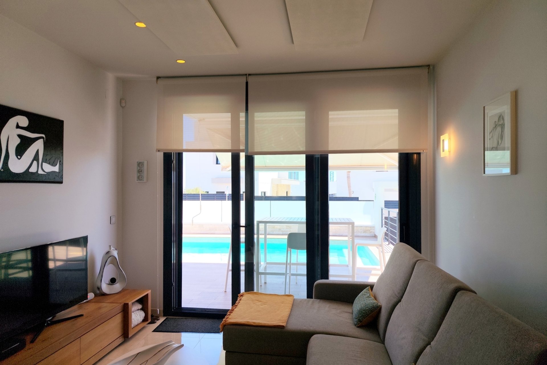 Resale - Villa - San Miguel de Salinas