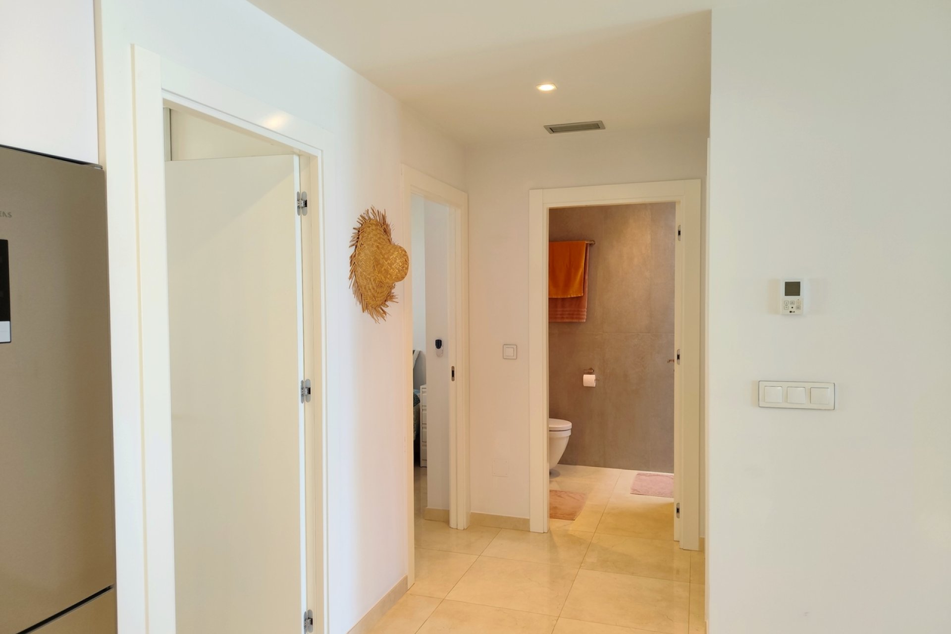 Resale - Villa - San Miguel de Salinas