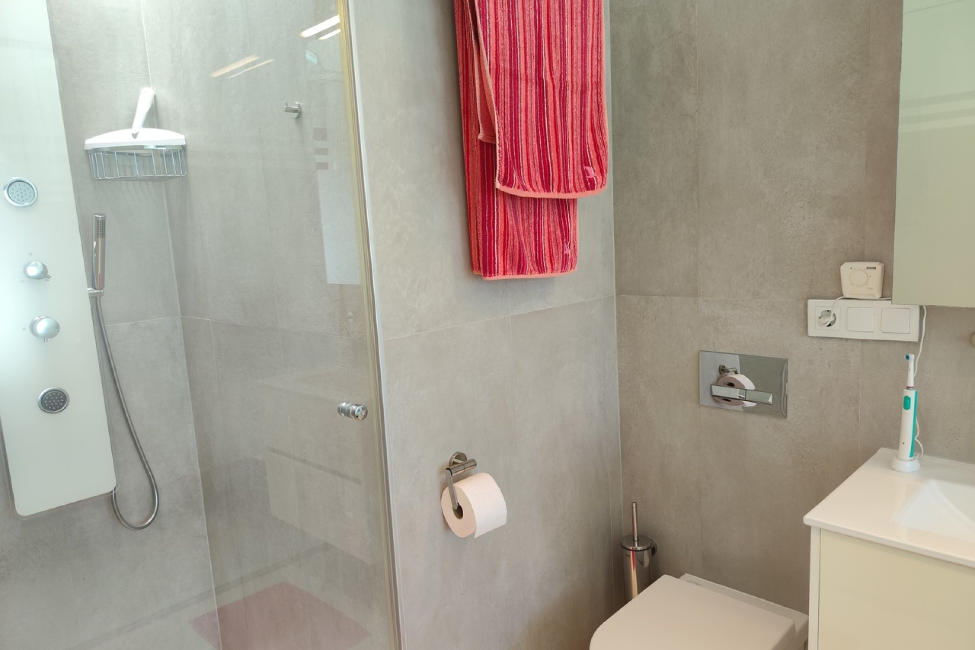 Resale - Villa - San Miguel de Salinas