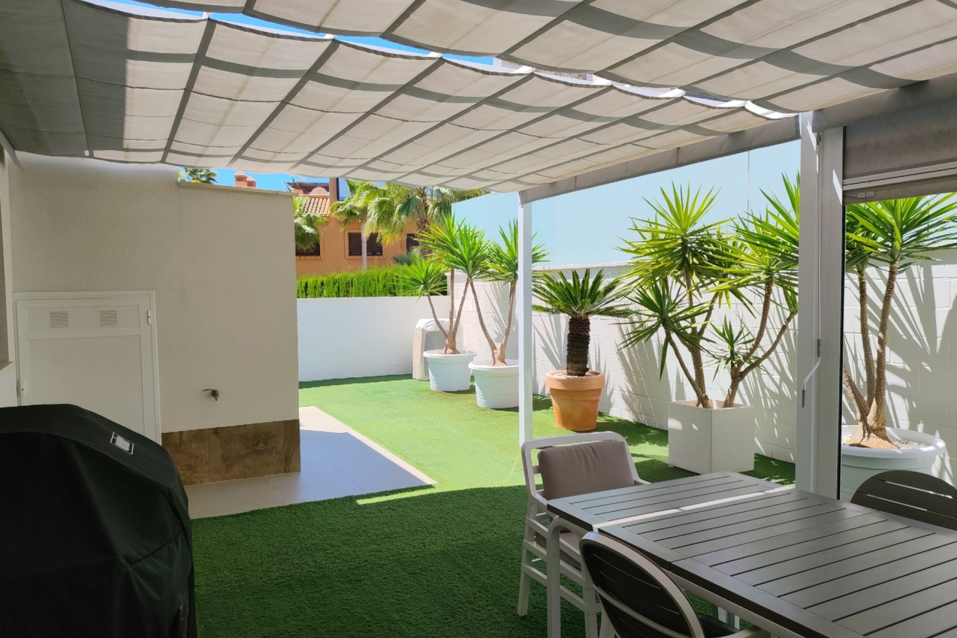Resale - Villa - San Miguel de Salinas