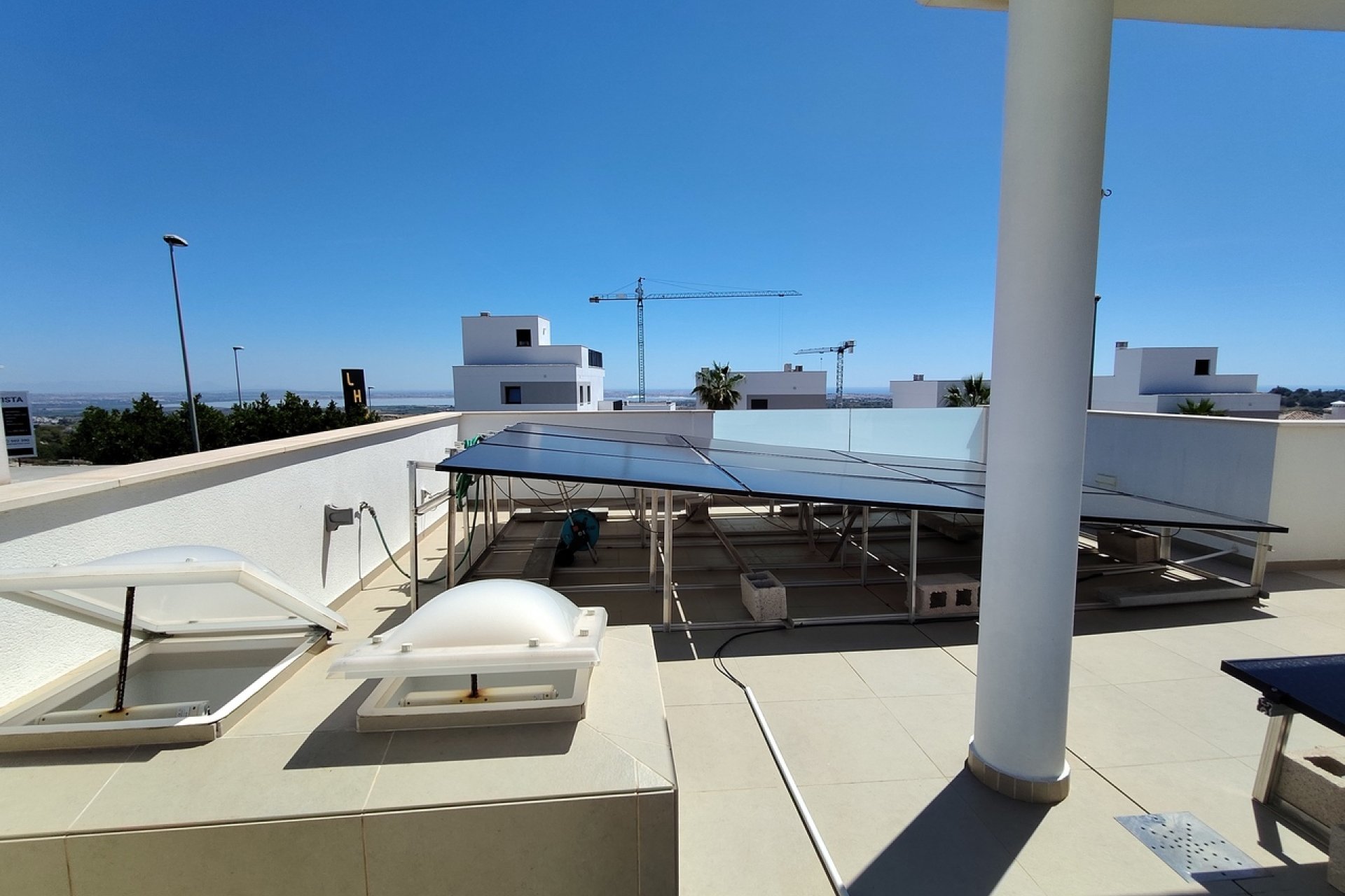 Resale - Villa - San Miguel de Salinas