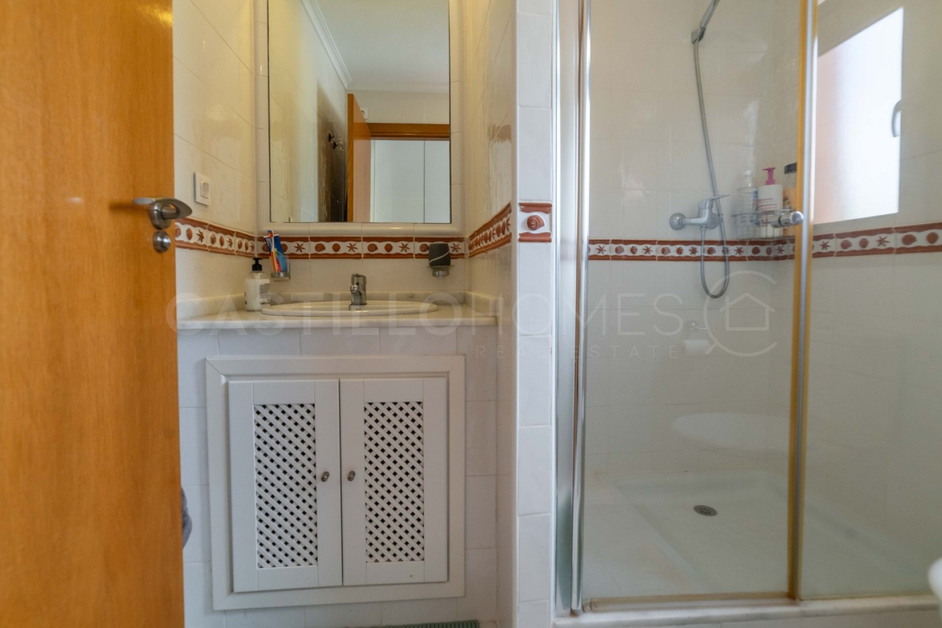 Resale - Villa - San Miguel de Salinas