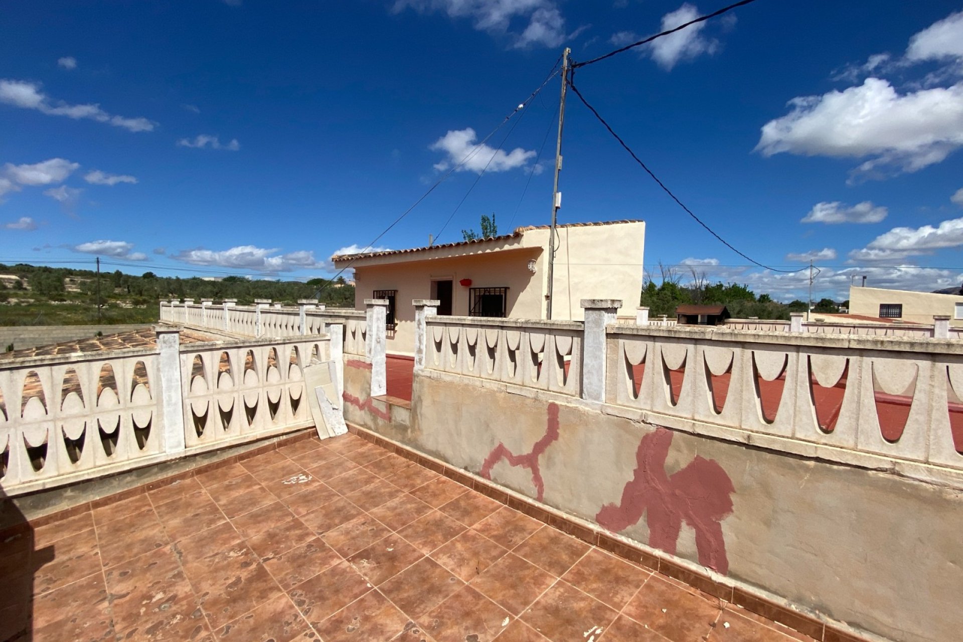 Resale - Villa - Sax