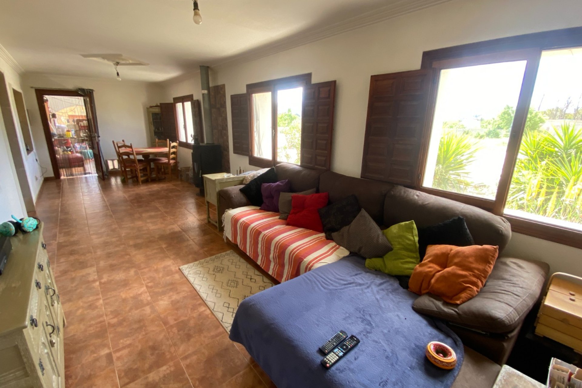 Resale - Villa - Sax