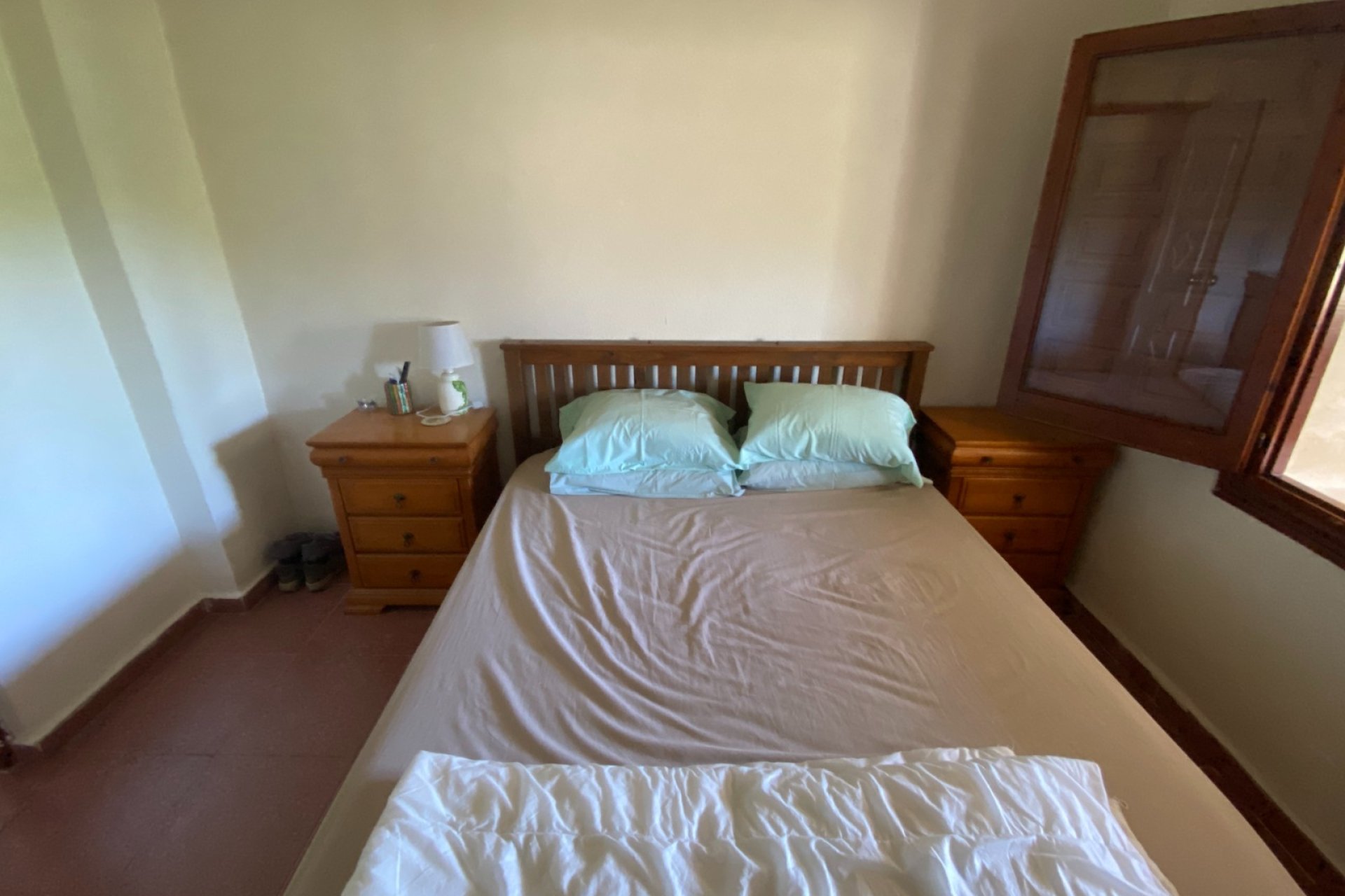 Resale - Villa - Sax