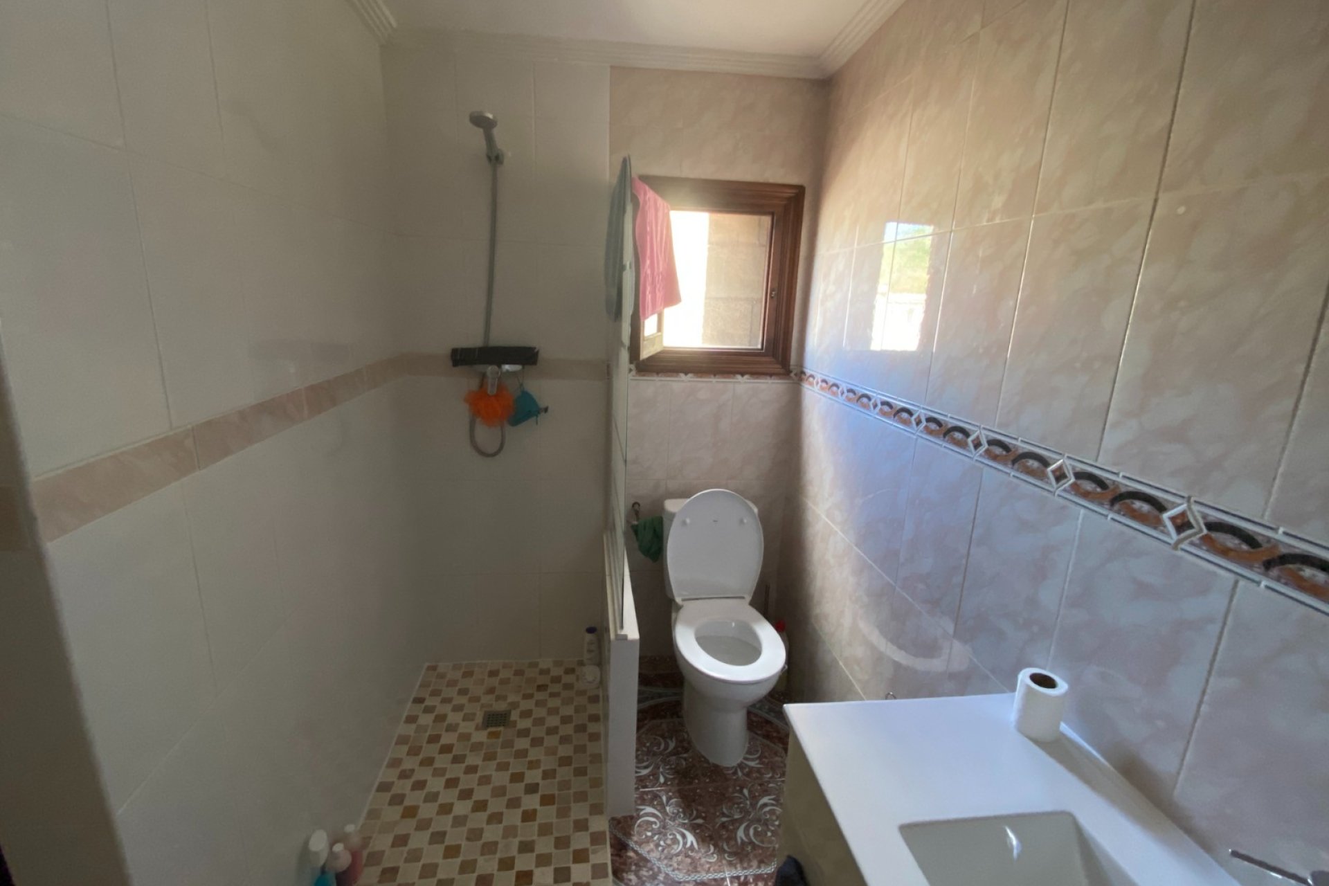 Resale - Villa - Sax
