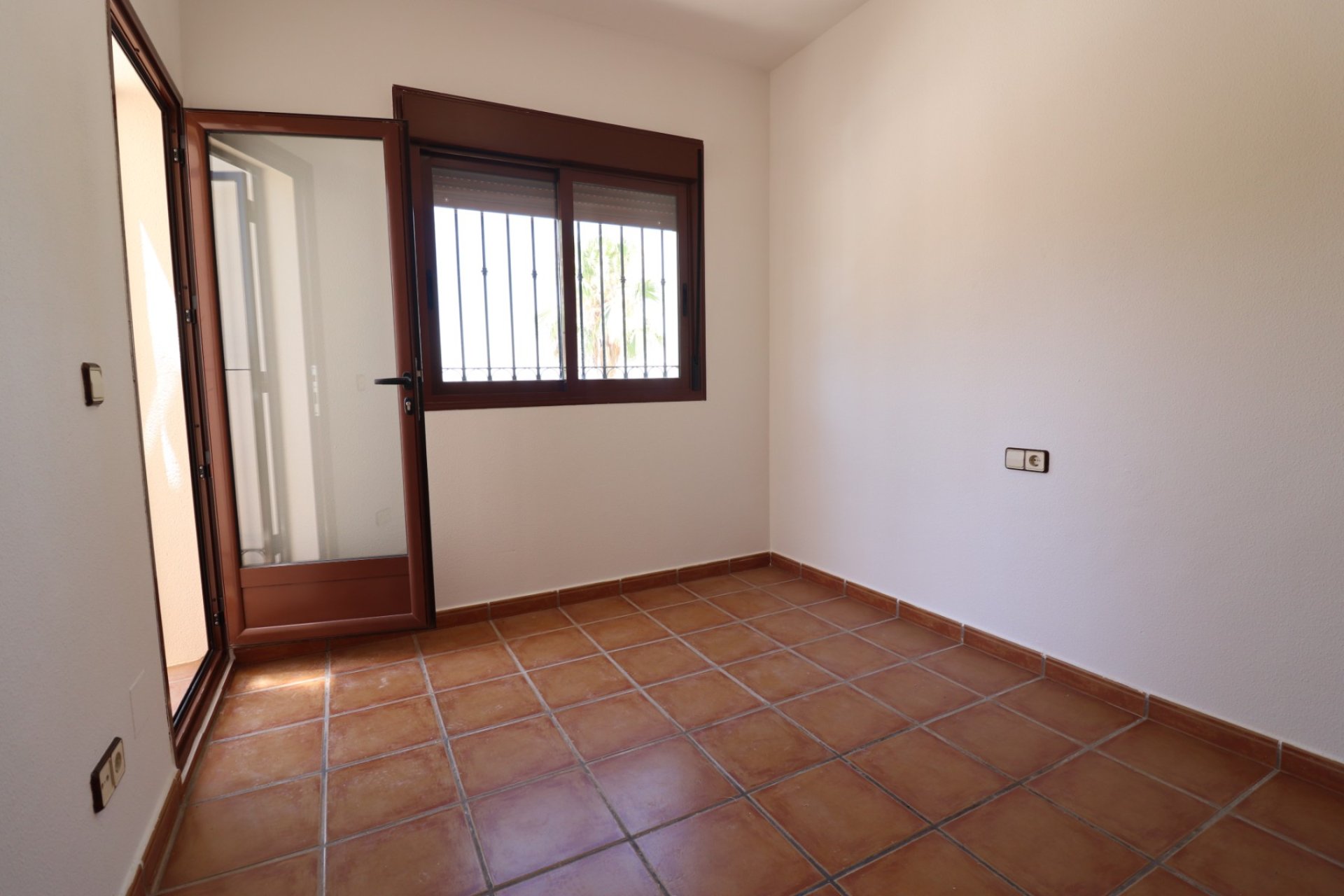 Resale - Villa / Semi detached - Algorfa - La Finca Golf Resort