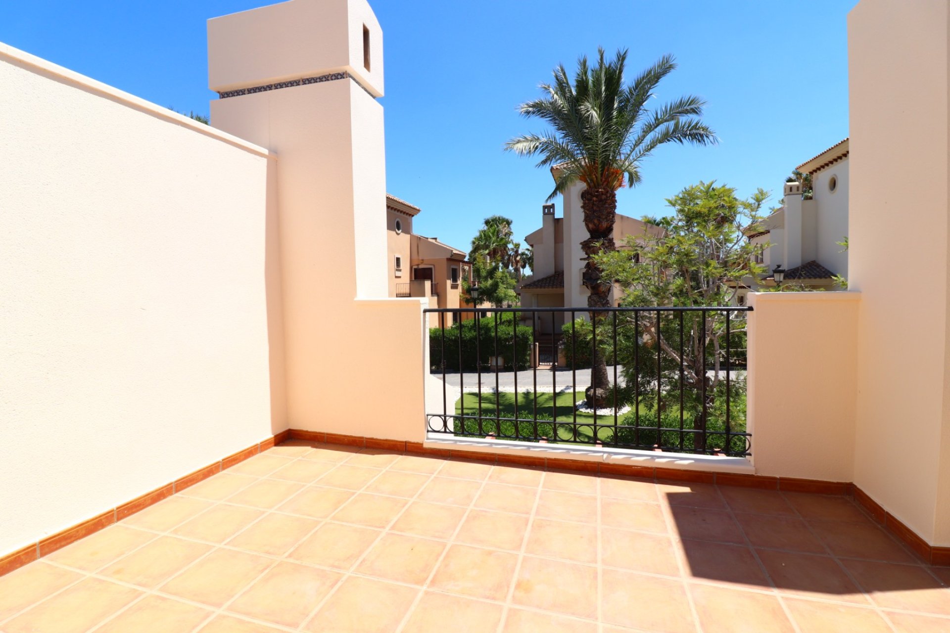 Resale - Villa / Semi detached - Algorfa - La Finca Golf Resort